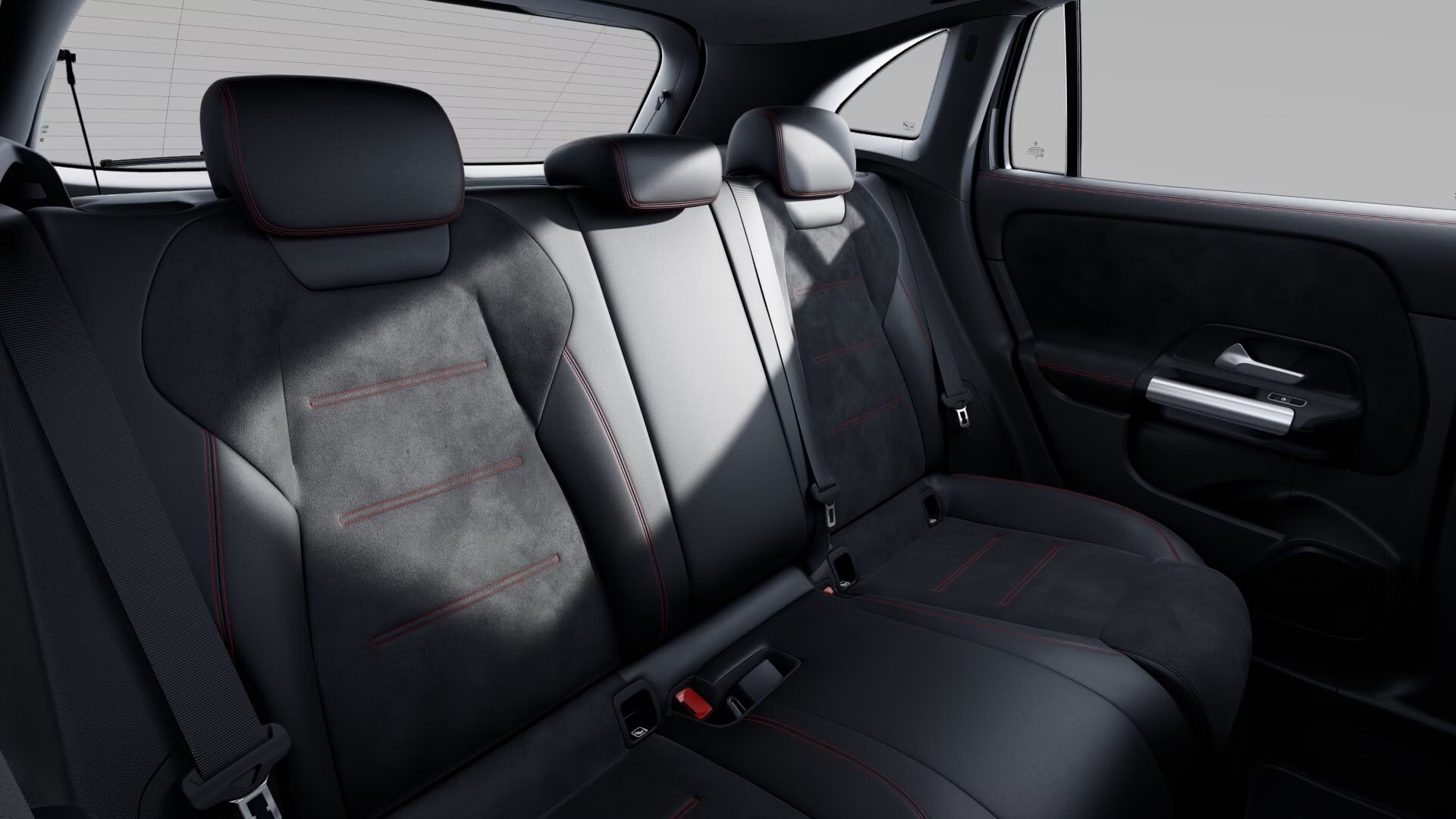 MERCEDES-BENZ GLA 200 7G-DCT-image-9