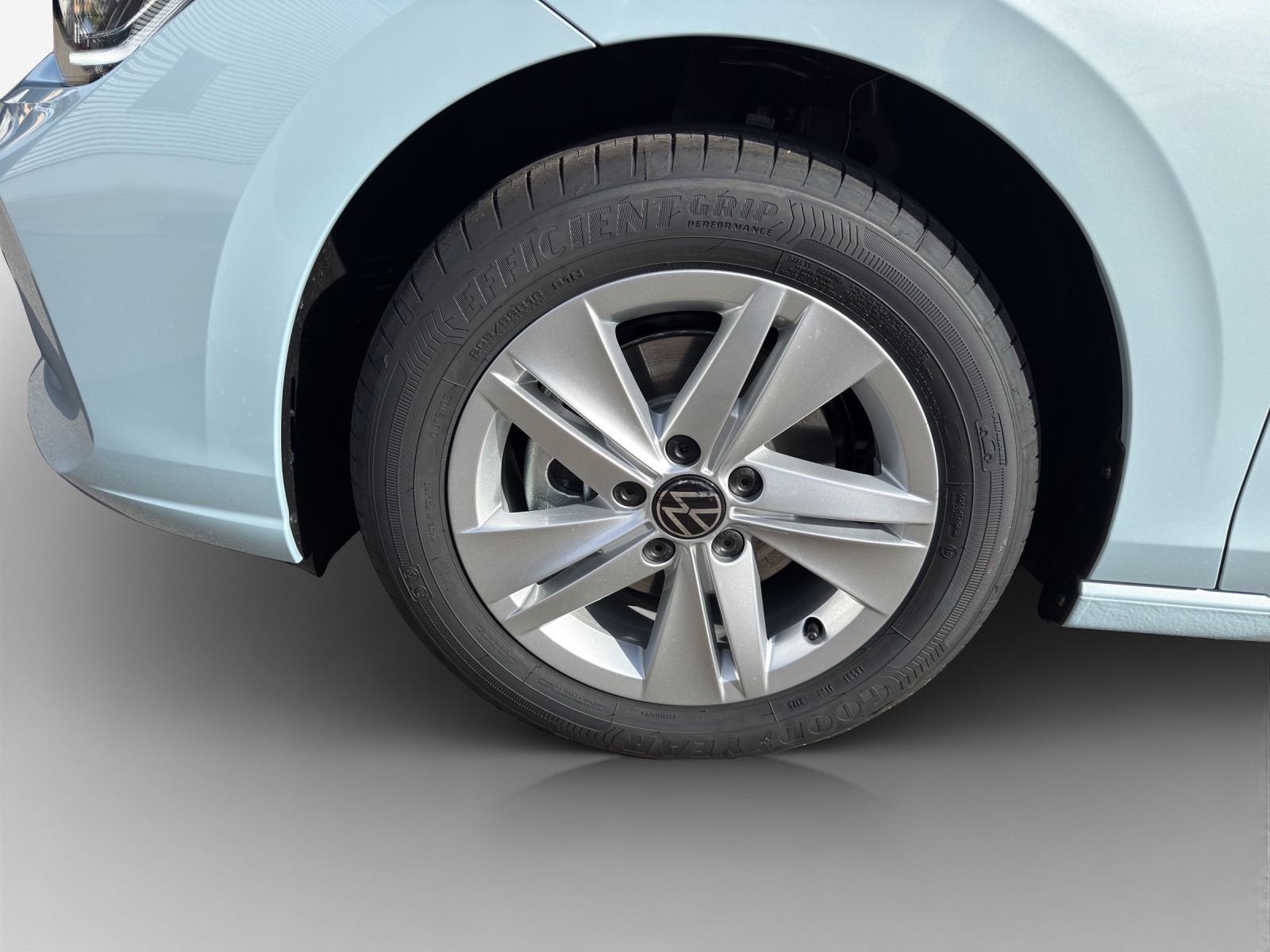 VW Golf 1.5 e TSI mHEV Value DSG-image-13