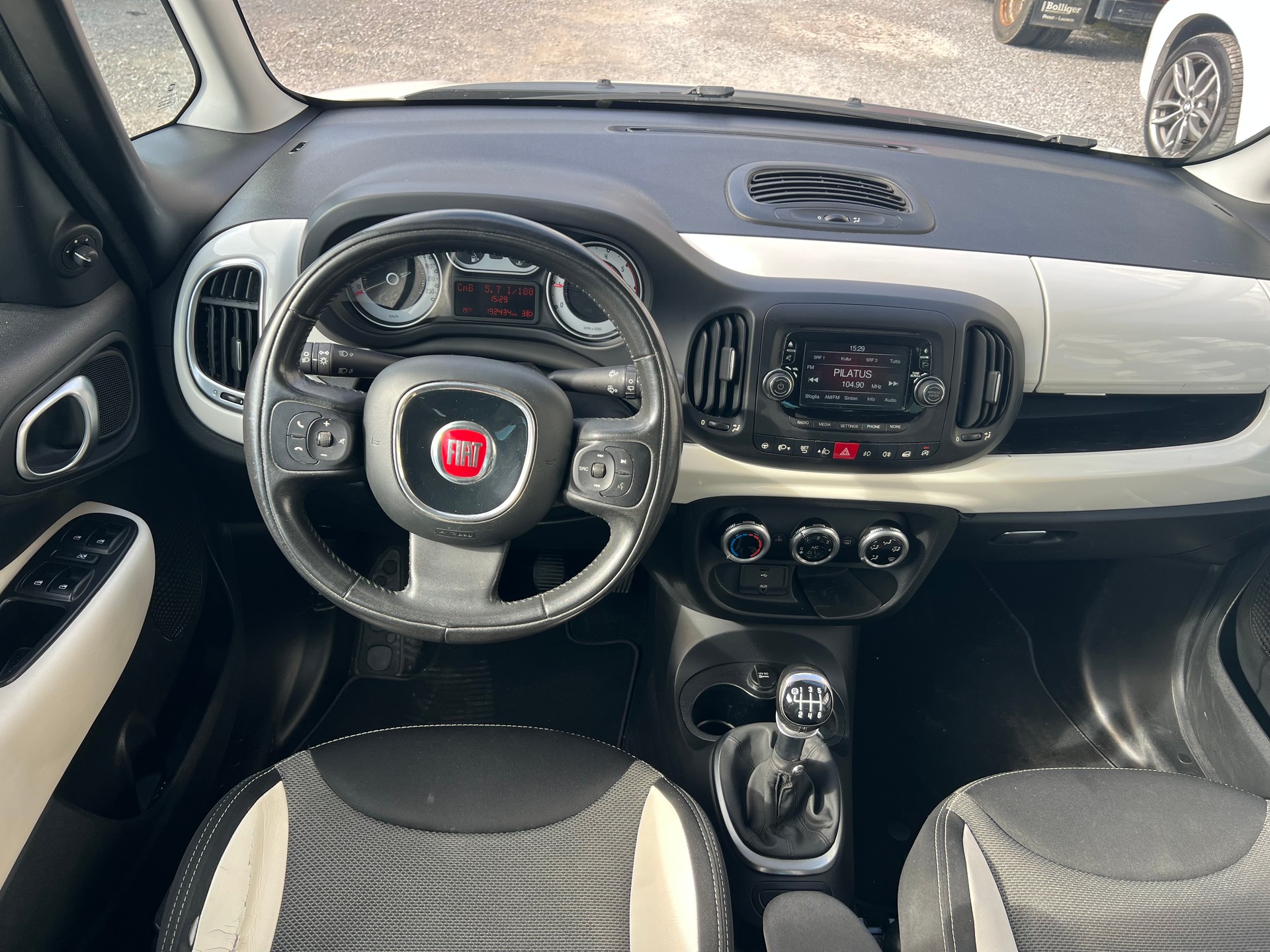 FIAT 500L 1.6 JTD Trekking-image-8