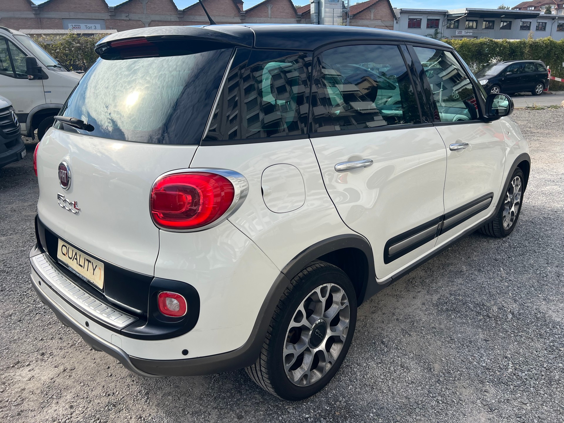 FIAT 500L 1.6 JTD Trekking-image-5
