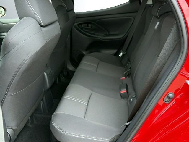 TOYOTA Yaris 1.5 Trend e-CVT-image-6