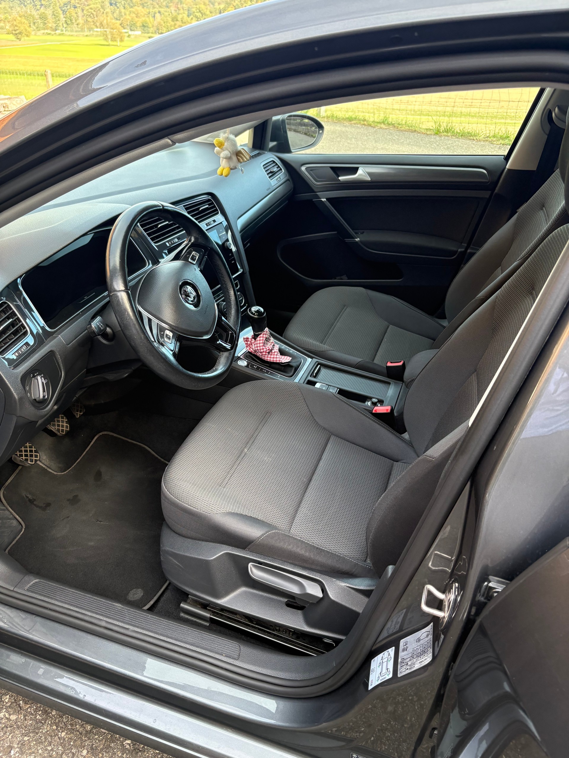 VW 2.0 TDI Comfortline 4m-image-5