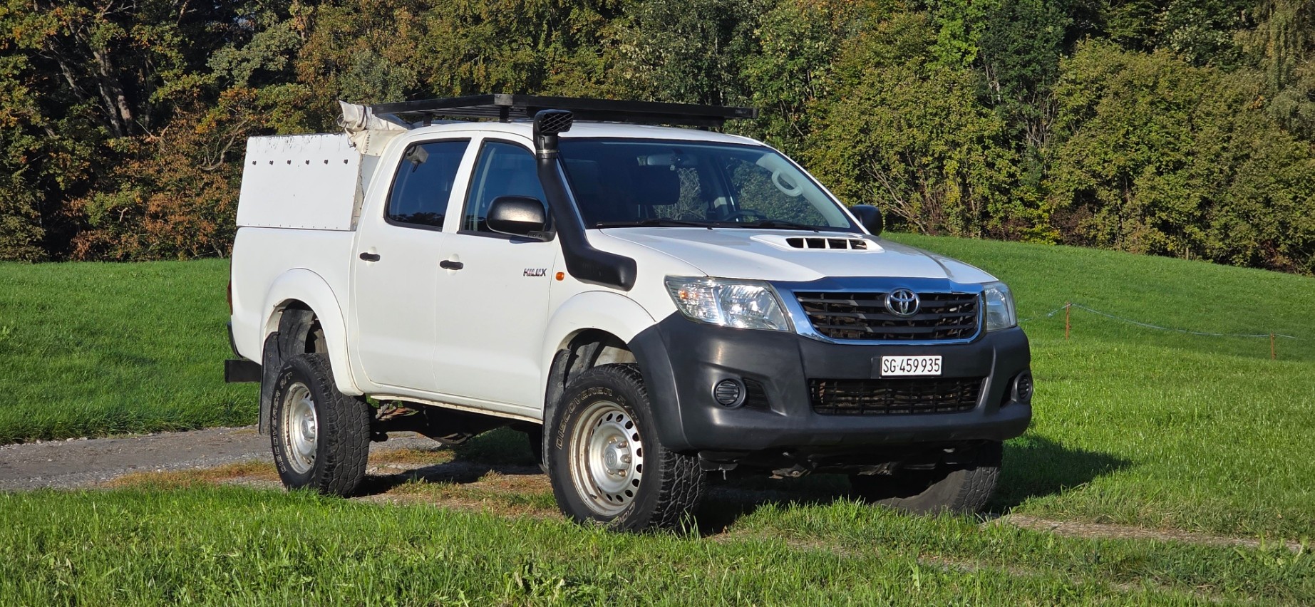 TOYOTA 2.5 D-4D Expeditionsfahrzeug-image-3