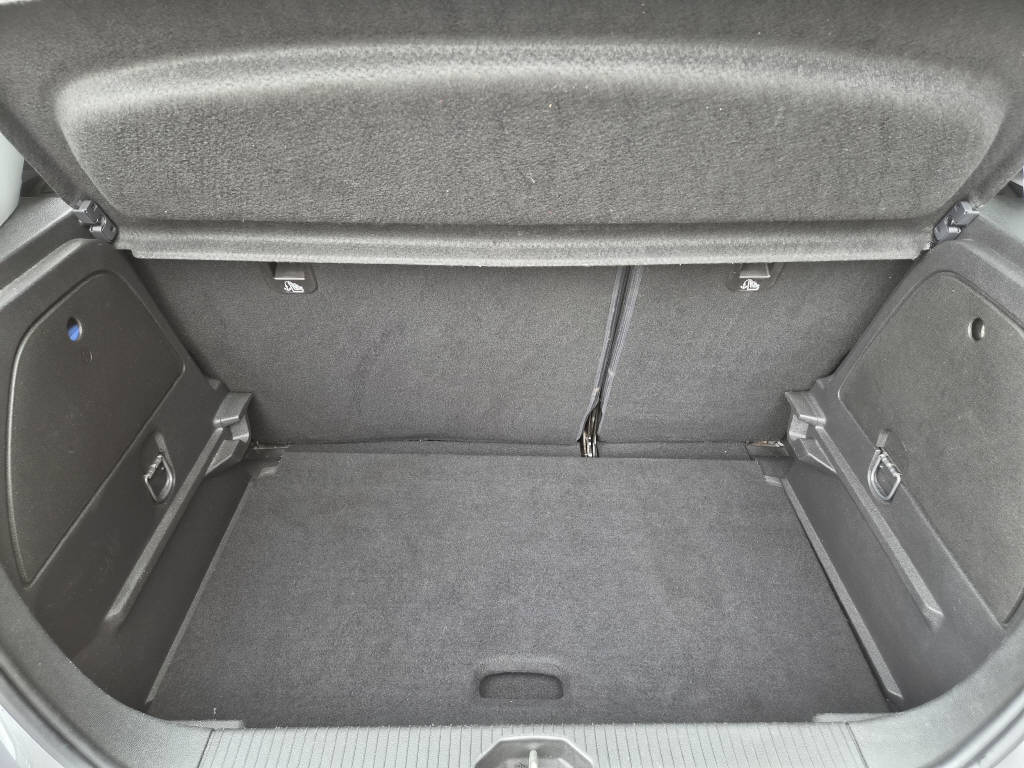 OPEL Corsa 1.4 Enjoy 90cv automatique-image-11