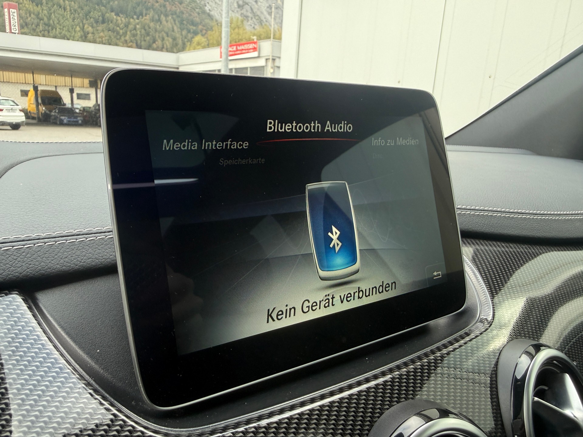 MERCEDES-BENZ B 220 AMG Line 4Matic 7G-DCT * SOMMER & WINTERRÄDER*-image-23