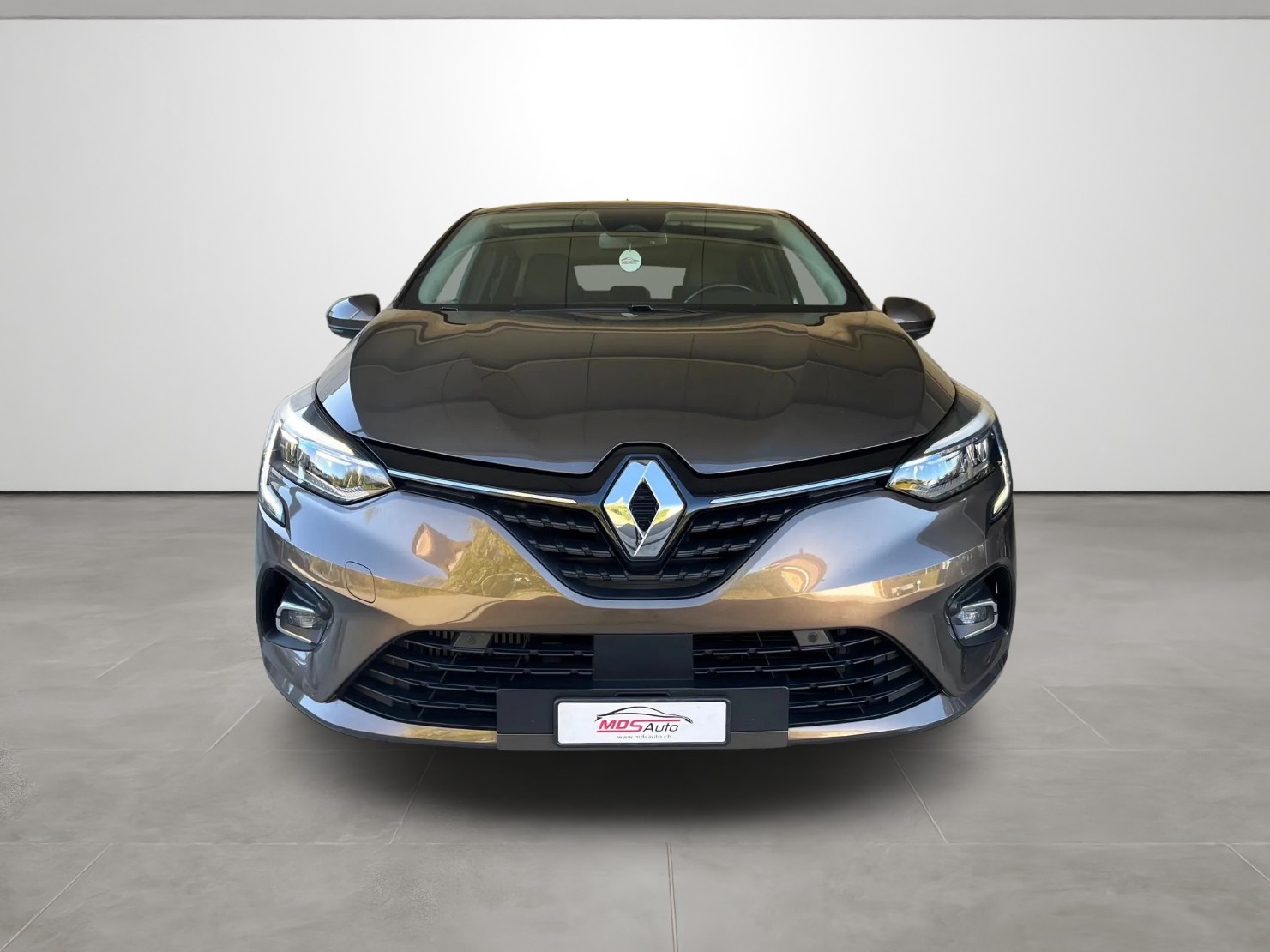 RENAULT Clio 1.0 Intens-image-1