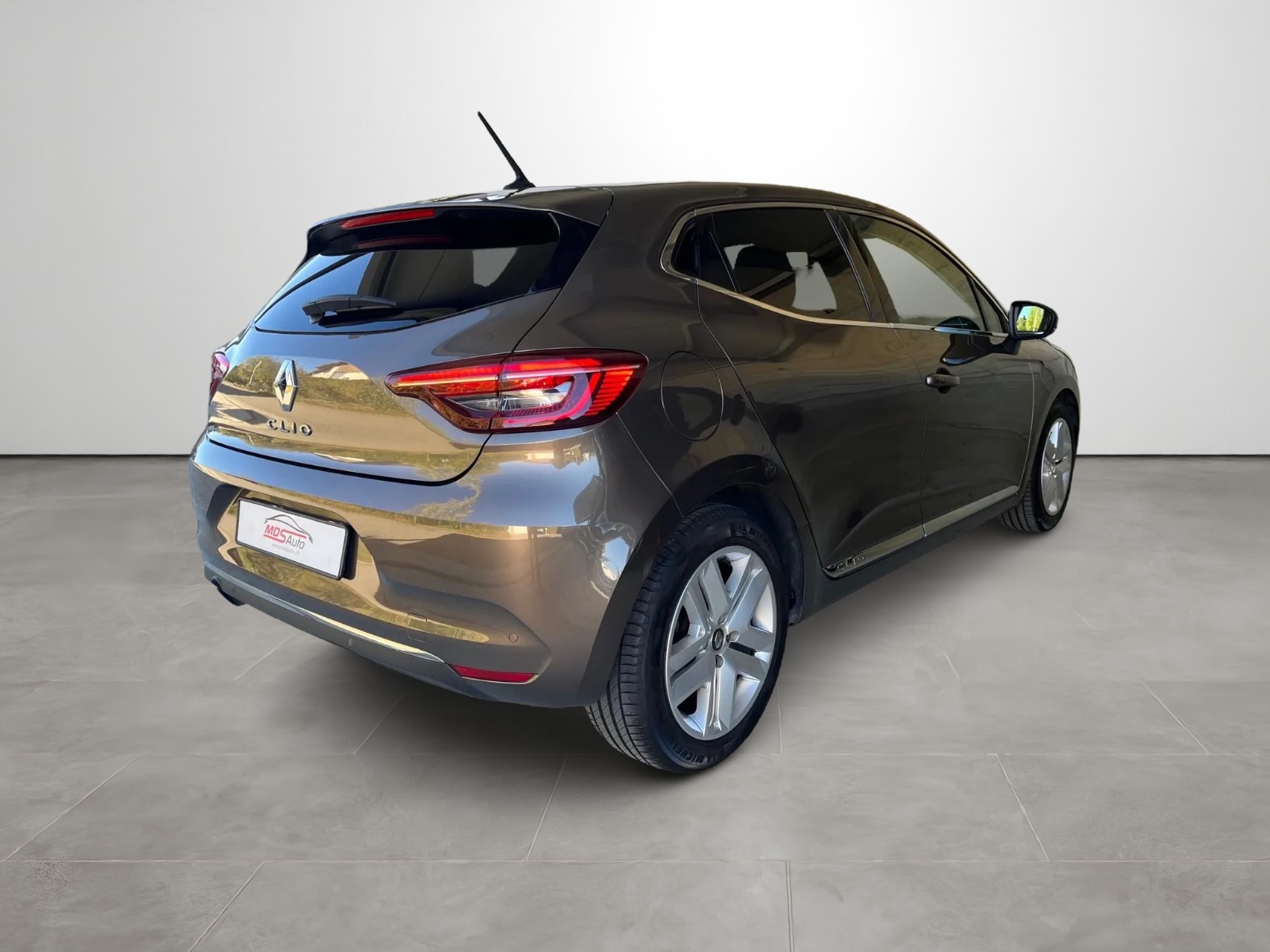 RENAULT Clio 1.0 Intens-image-4