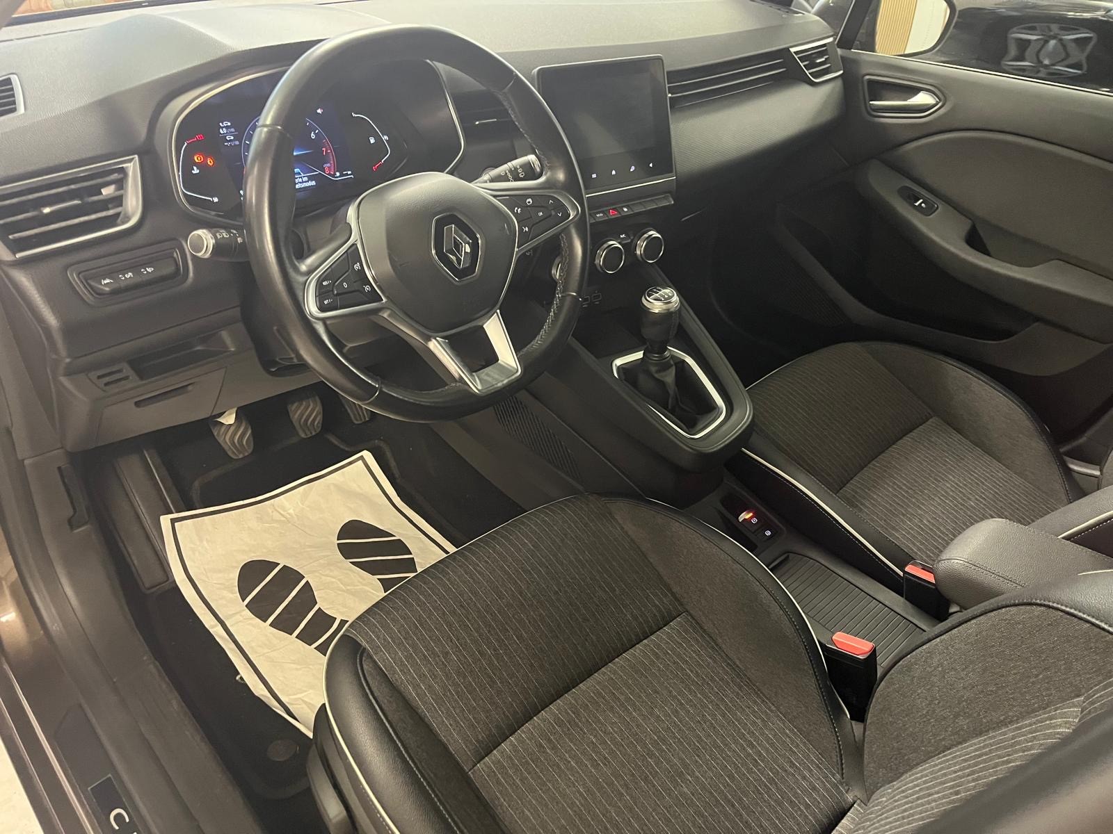 RENAULT Clio 1.0 Intens-image-9
