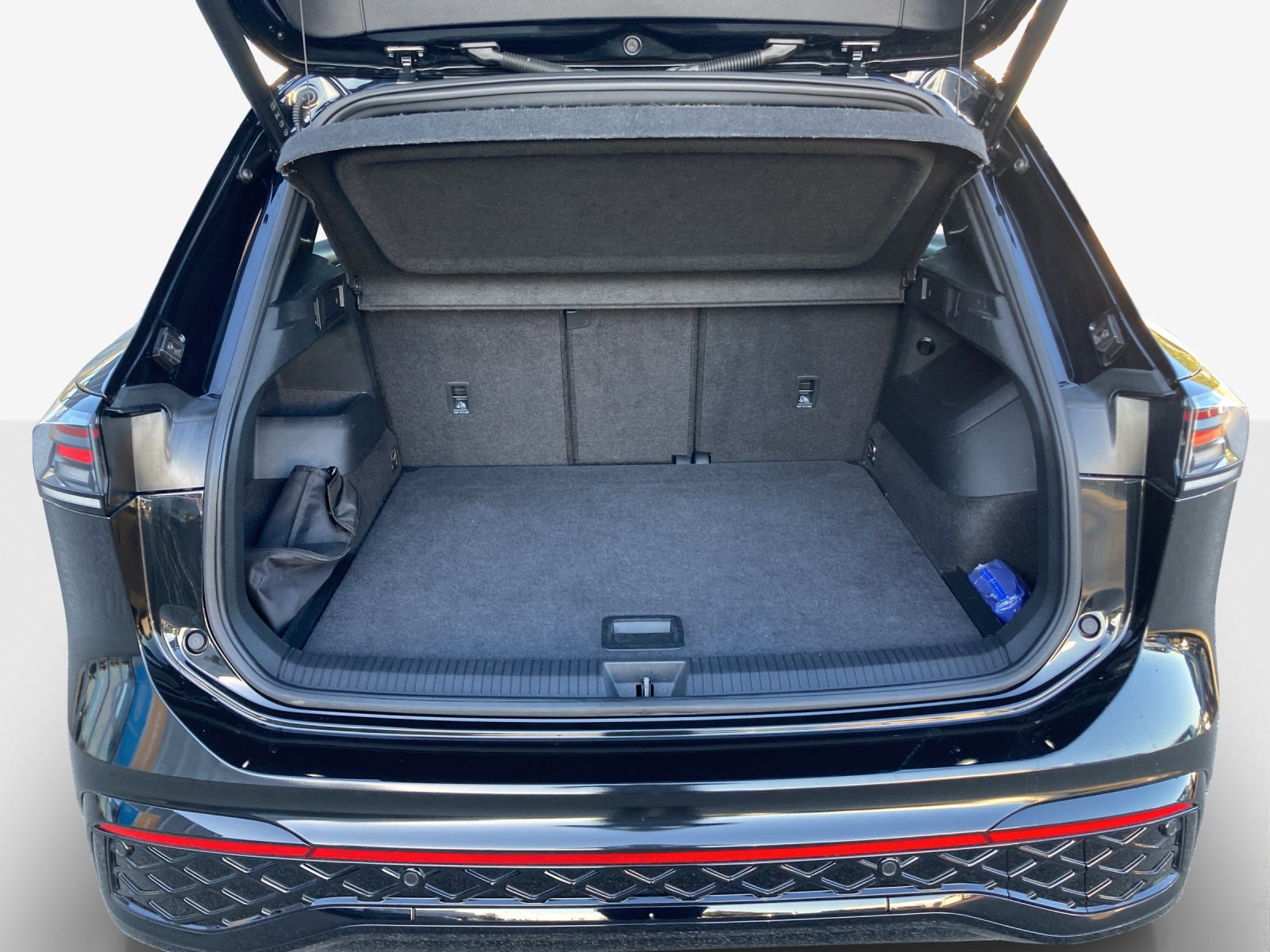 VW Tiguan 2.0 TSI DSG R-Line 4Motion-image-12