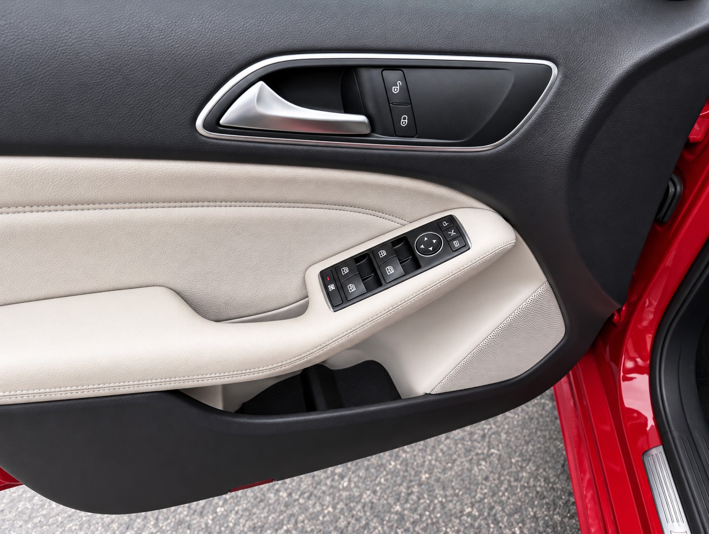 MERCEDES-BENZ B 200 CDI 7G-DCT-image-11
