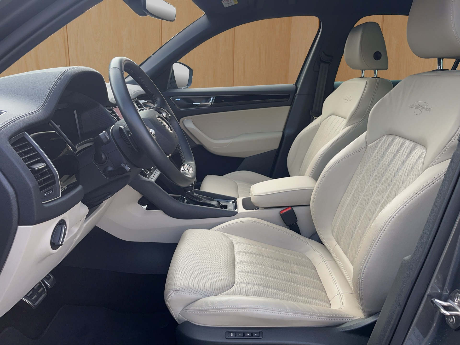 SKODA Kodiaq 2.0 TDI CR L&K 4x4 DSG-image-8