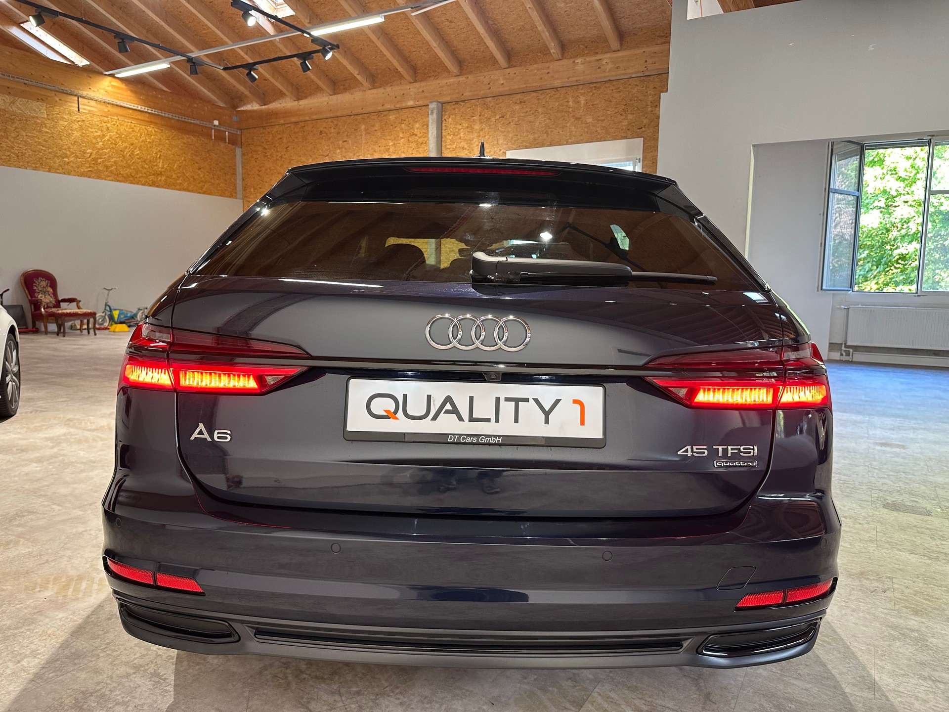 AUDI A6 Avant 45 TFSI Sport Quattro S-tronic/Inkl. 1. Jahr Garantie/Lückenlos Audi-Servicegepflegt!-image-5