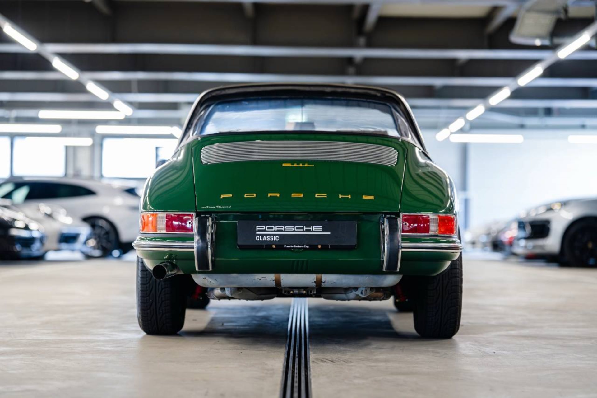 PORSCHE 911 L 2.0 Targa-image-6