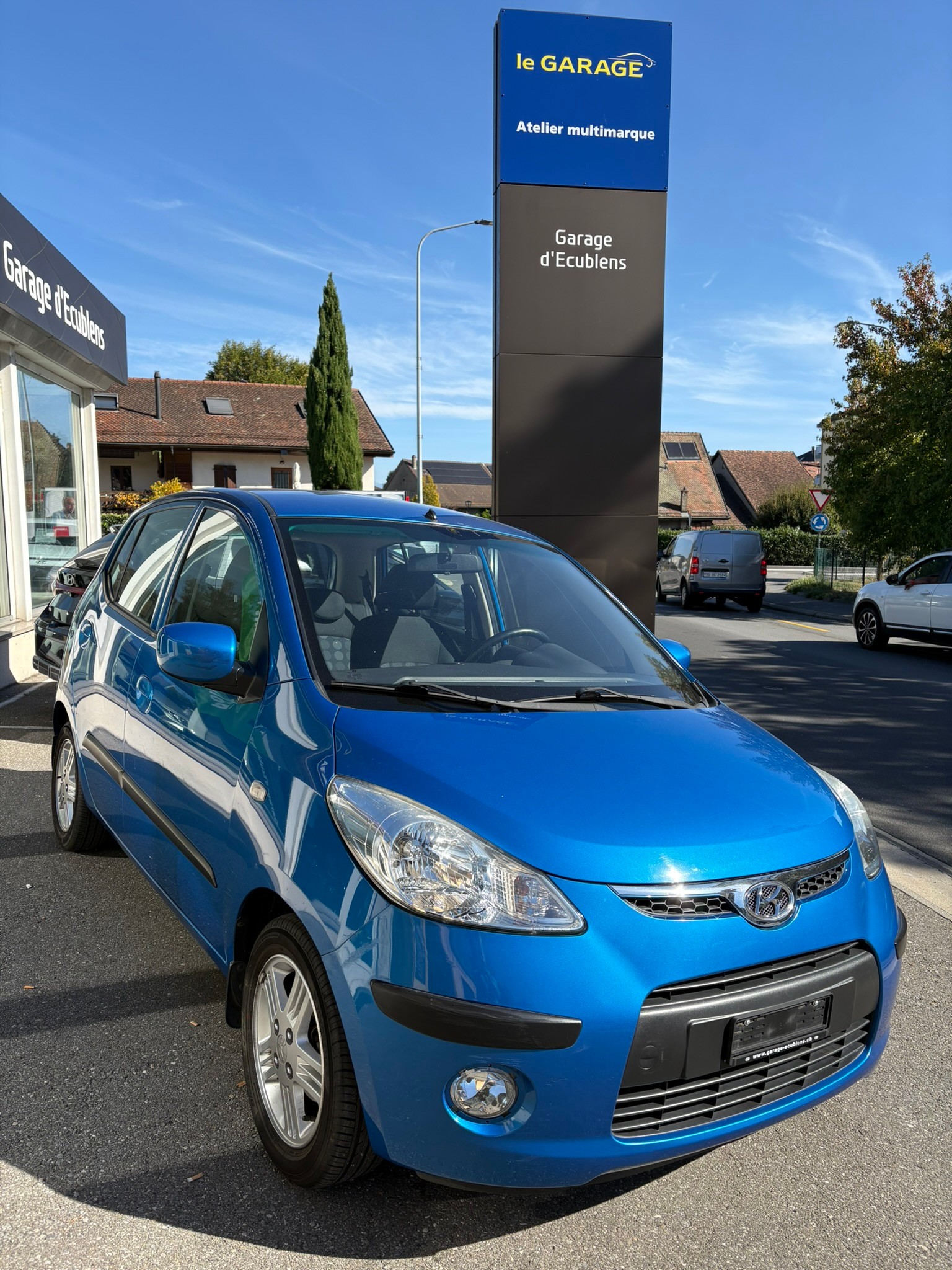 Car photo