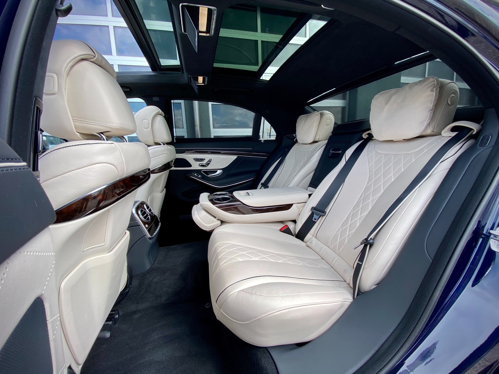 MERCEDES-BENZ S 400 d L 4Matic 9G-Tronic - Véhicule Suisse (CH)-image-11