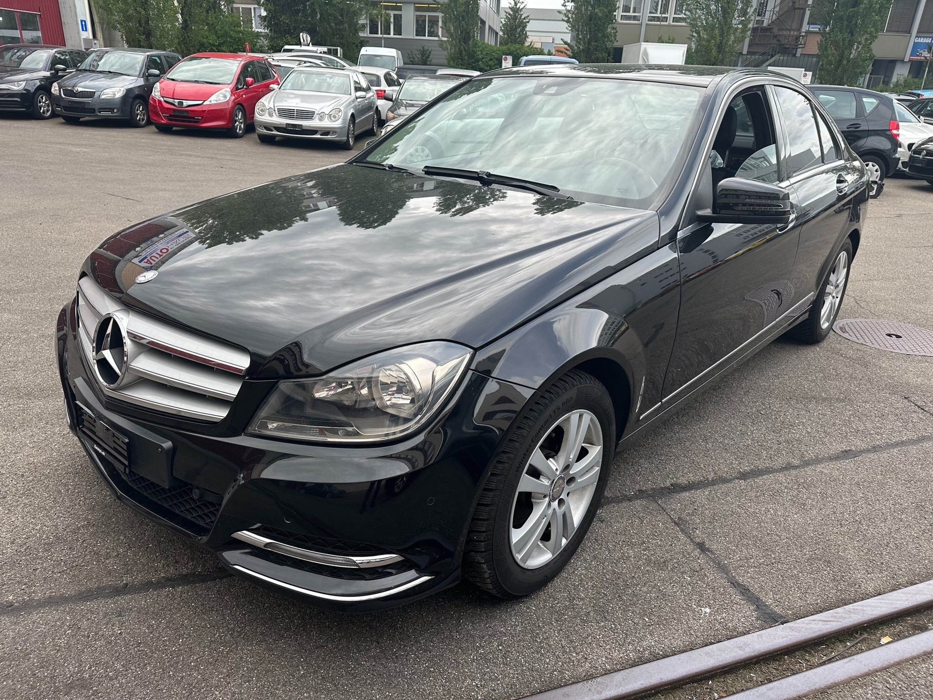 MERCEDES-BENZ C 180 BlueEfficiency Avantgarde-image-0