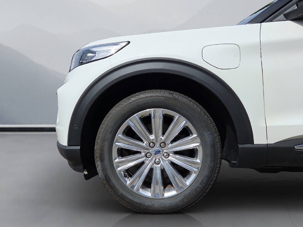 FORD Explorer 3.0 V6 Plug-in Hybrid Platinum-image-10