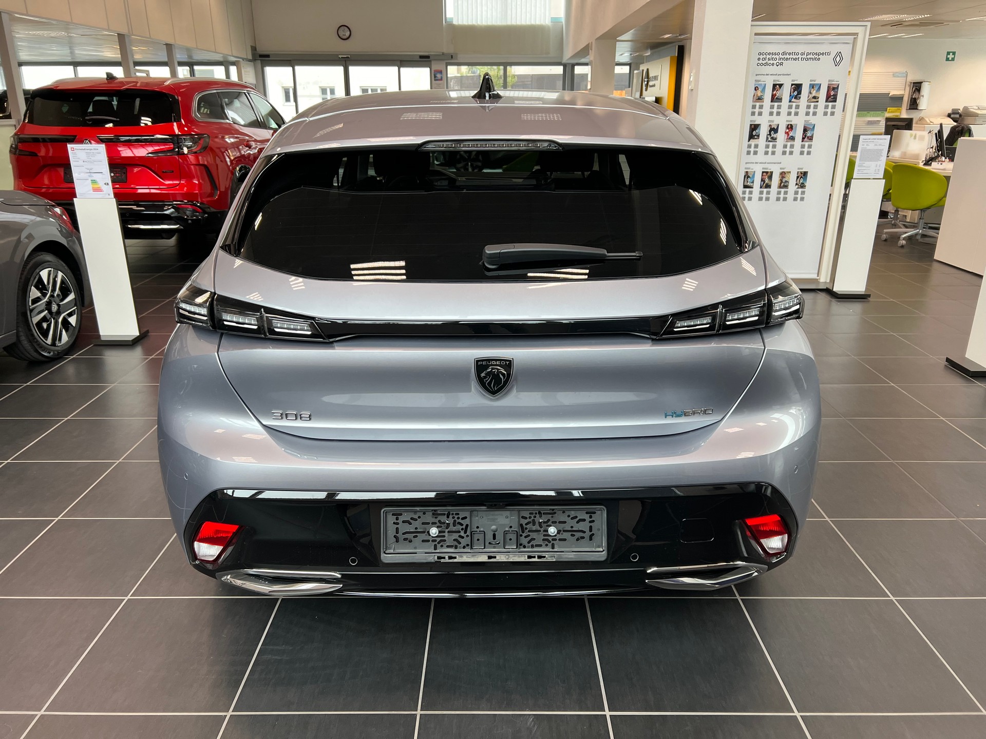 PEUGEOT 308 1.6 PHEV 180 Allure Pack-image-4