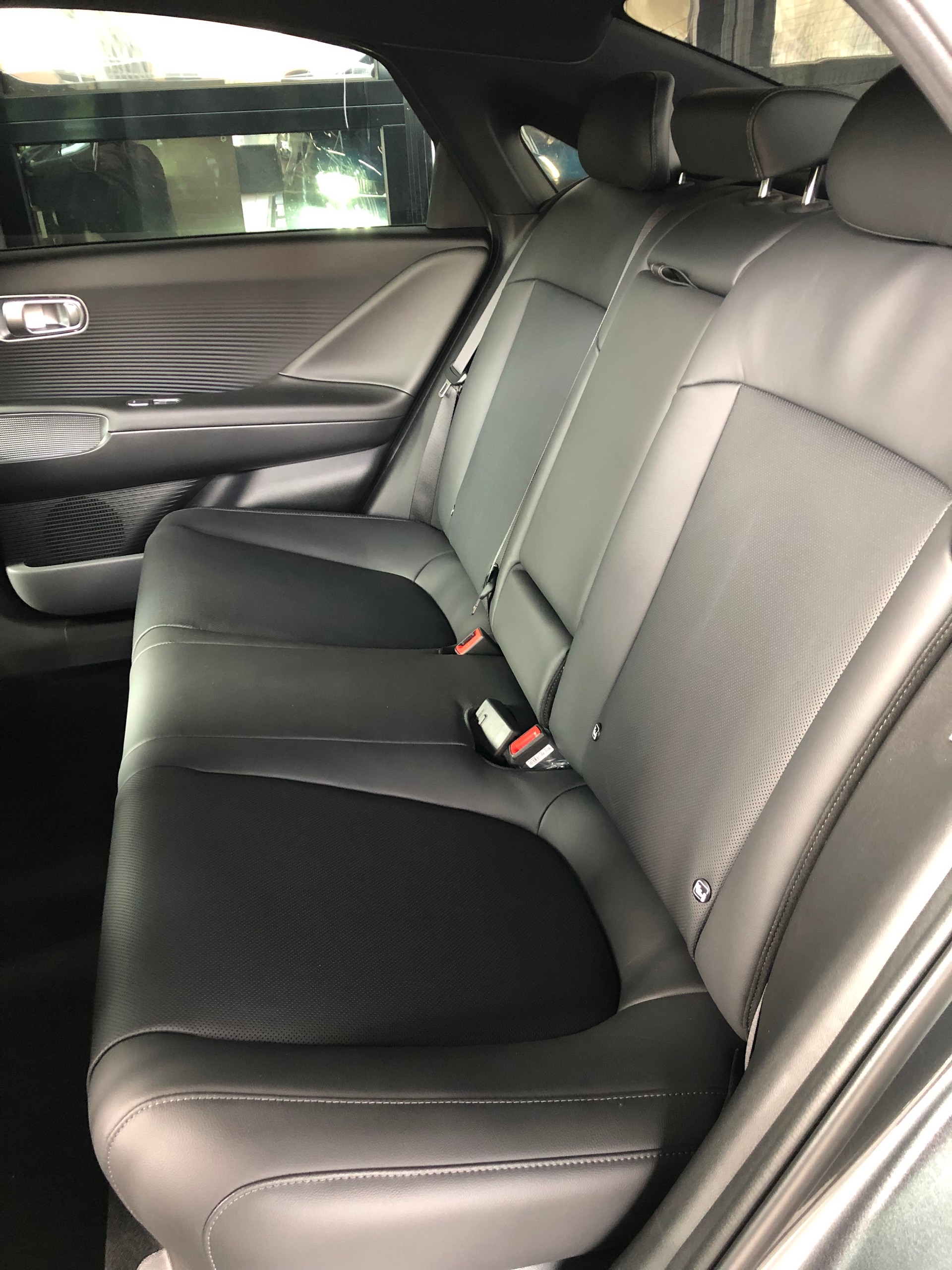 HYUNDAI Ioniq 6 77kWh Launch Edition 4WD-image-7