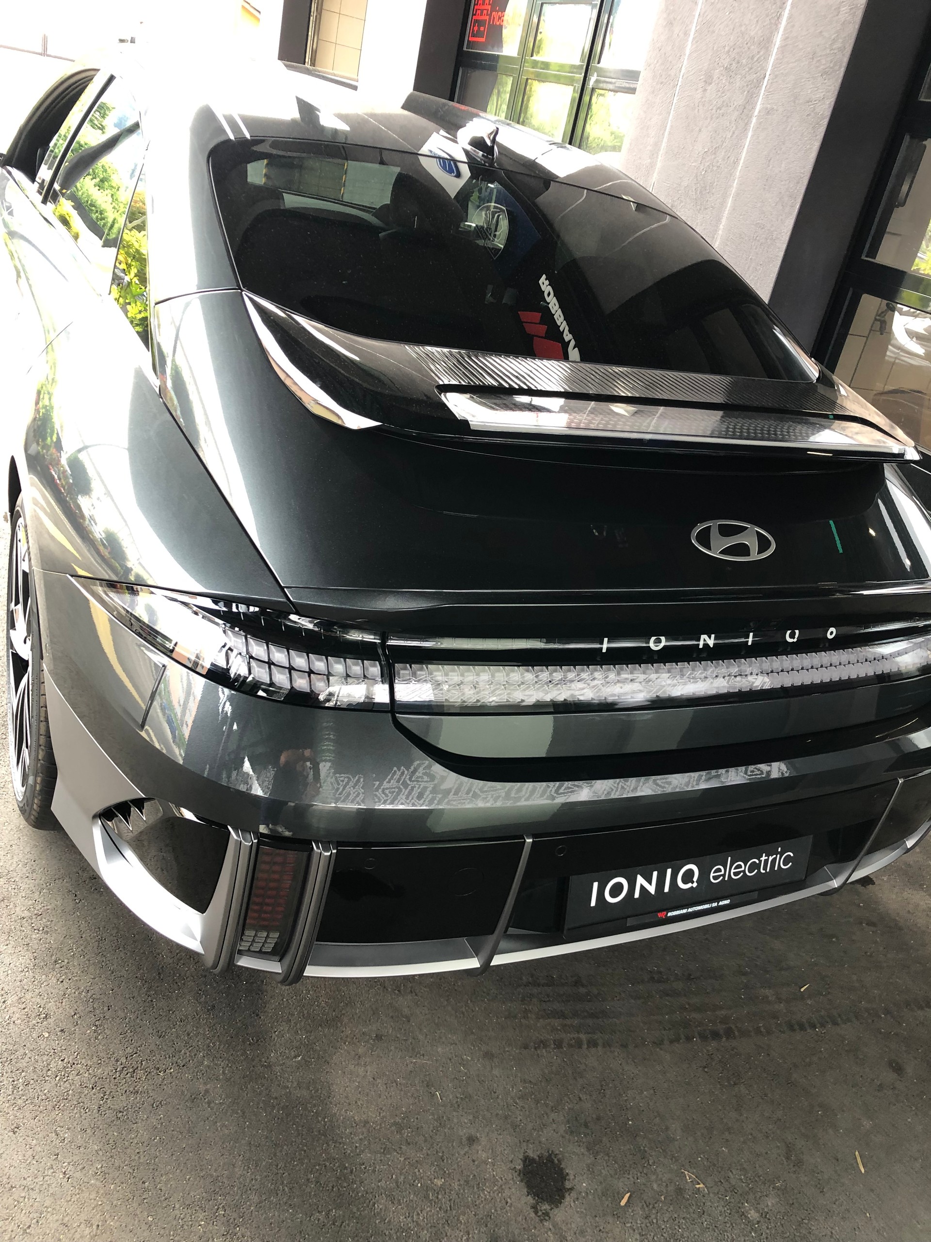 HYUNDAI Ioniq 6 77kWh Launch Edition 4WD-image-11