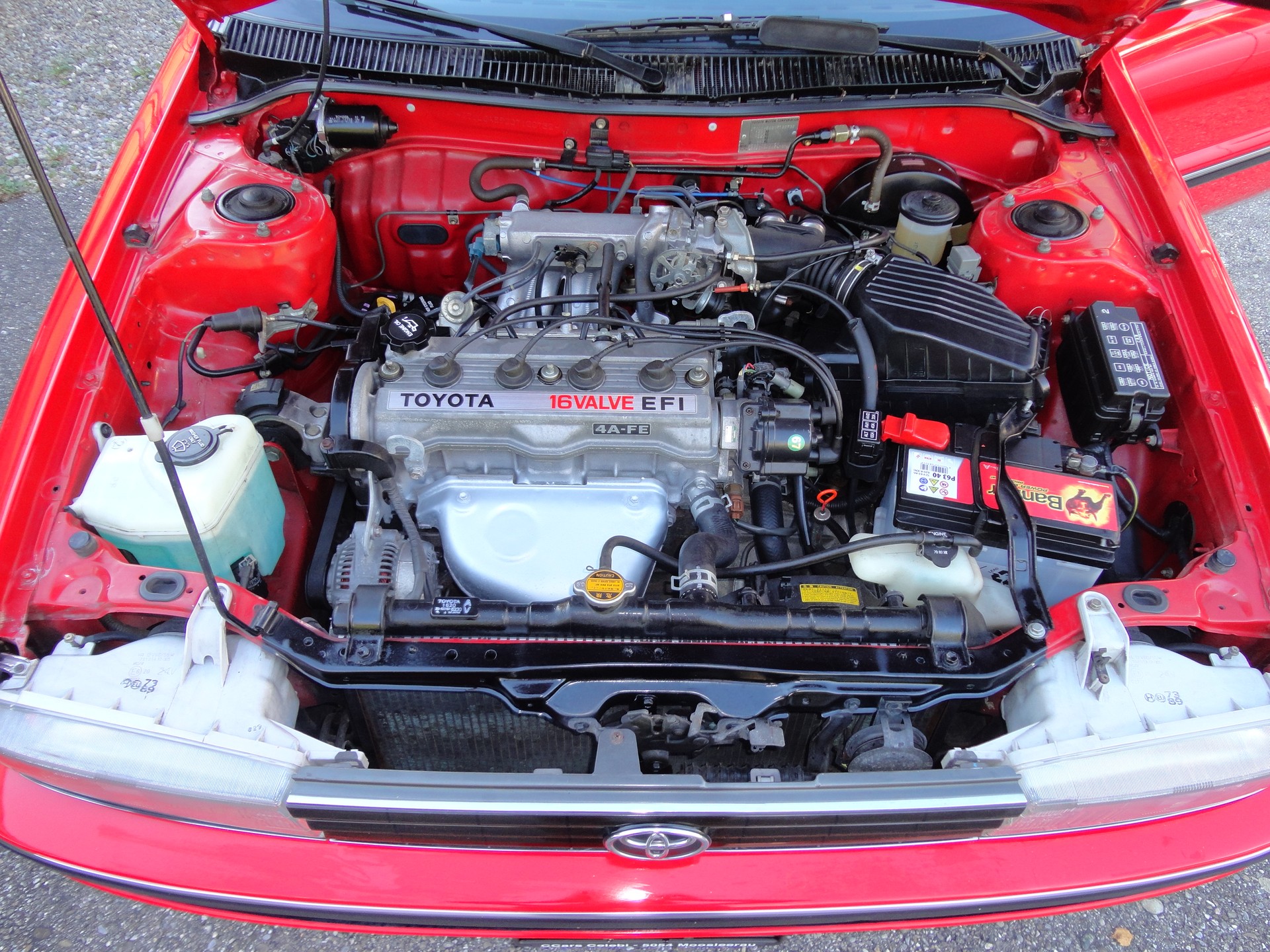 TOYOTA Corolla 1.6 Lb Olymp.Gold-image-9