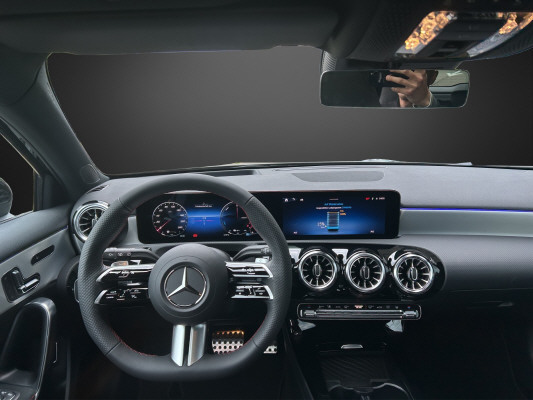 MERCEDES-BENZ A 250 e EQ Star 8G-DCT-image-8