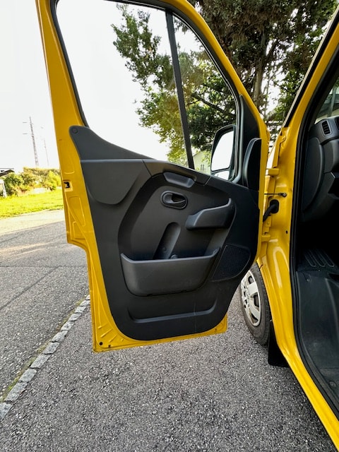 RENAULT Master T35 2.3dCi 135 L3H3-image-13