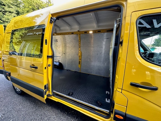 RENAULT Master T35 2.3dCi 135 L3H3-image-8