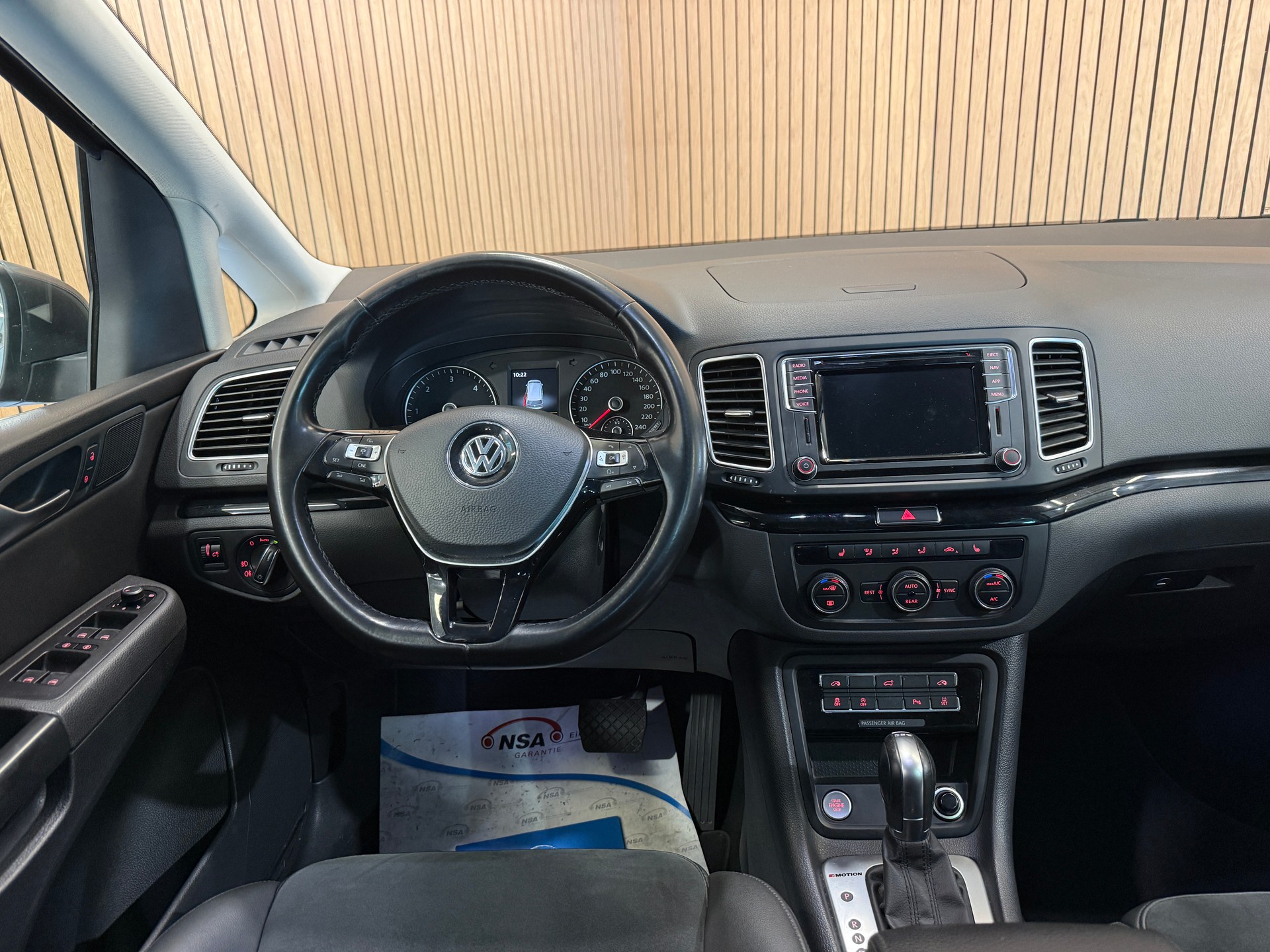 VW Sharan 2.0 TDI BMT Highline 7-Sitze 4Motion DSG-image-7