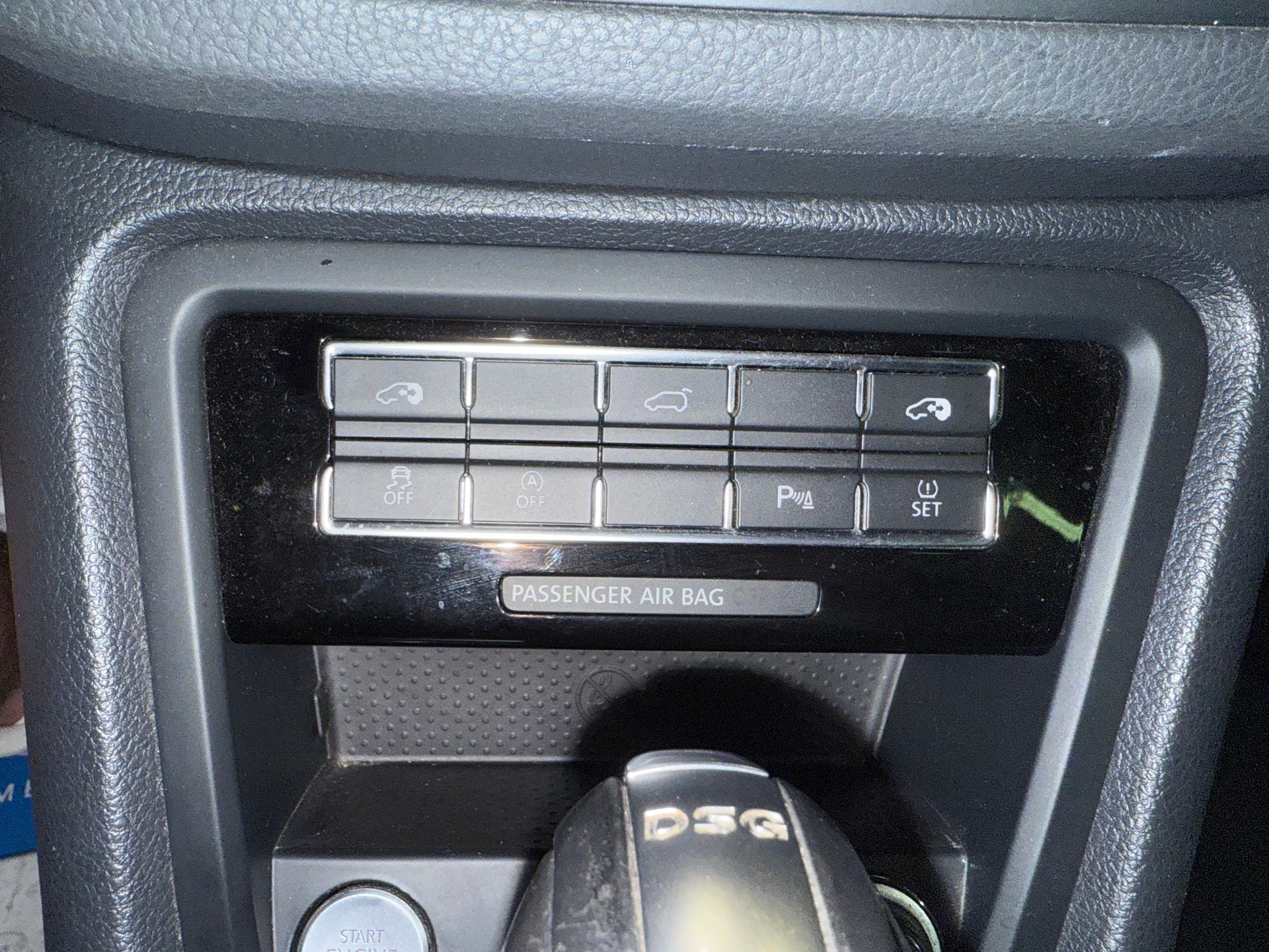 VW Sharan 2.0 TDI BMT Highline 7-Sitze 4Motion DSG-image-9