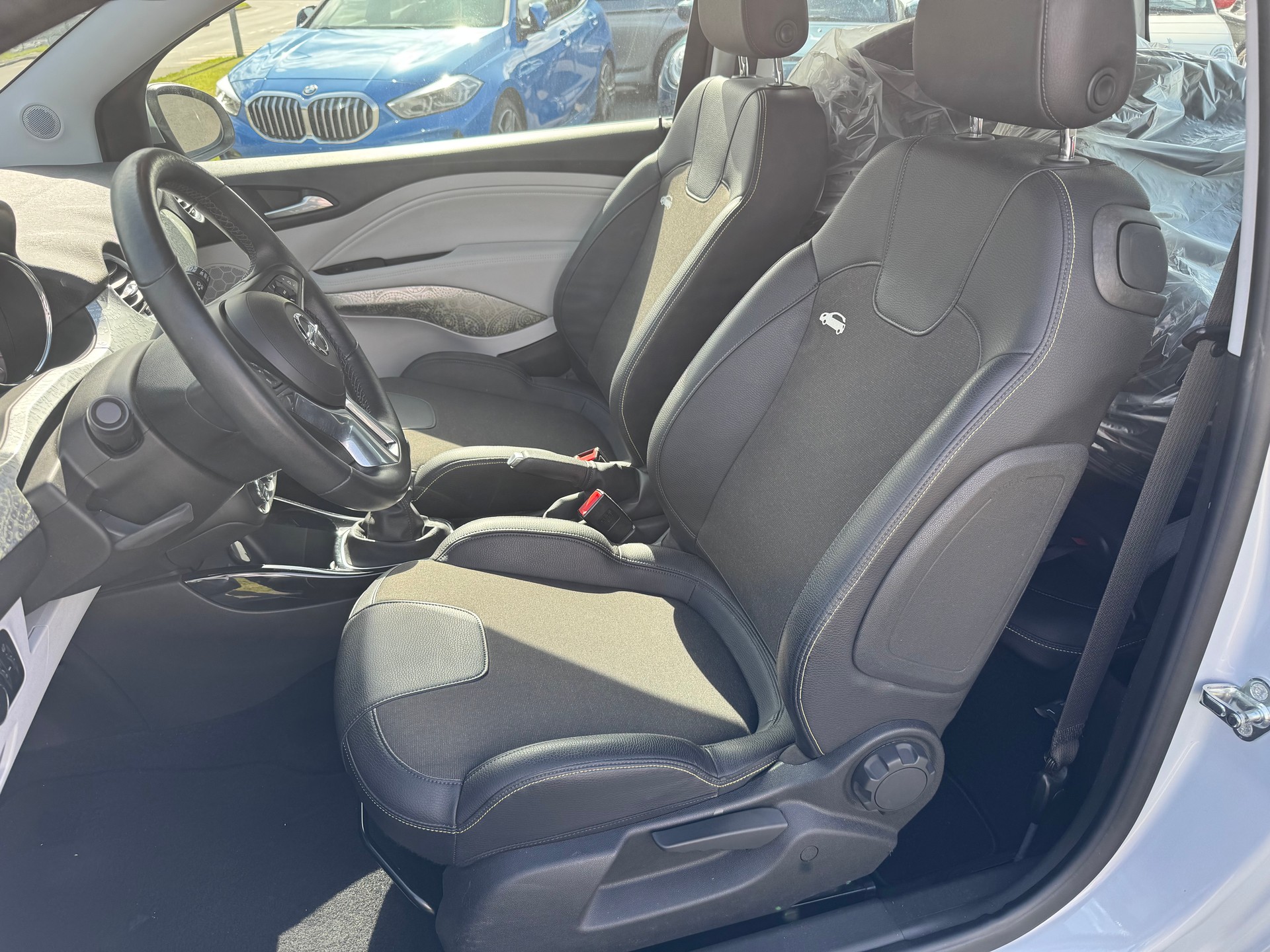 OPEL Adam 1.0 ecoFLEX Turbo ROCKS-image-8
