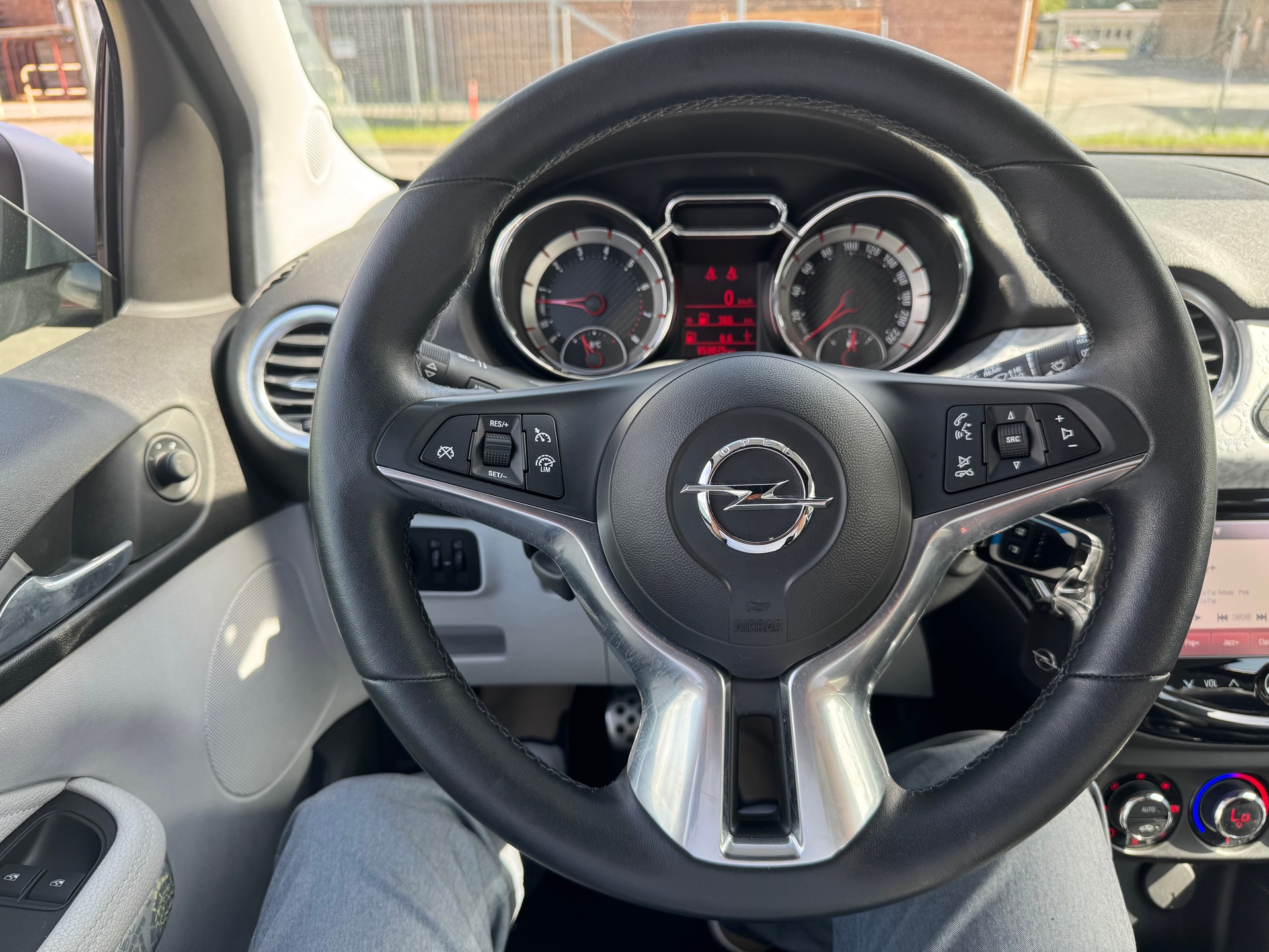 OPEL Adam 1.0 ecoFLEX Turbo ROCKS-image-10