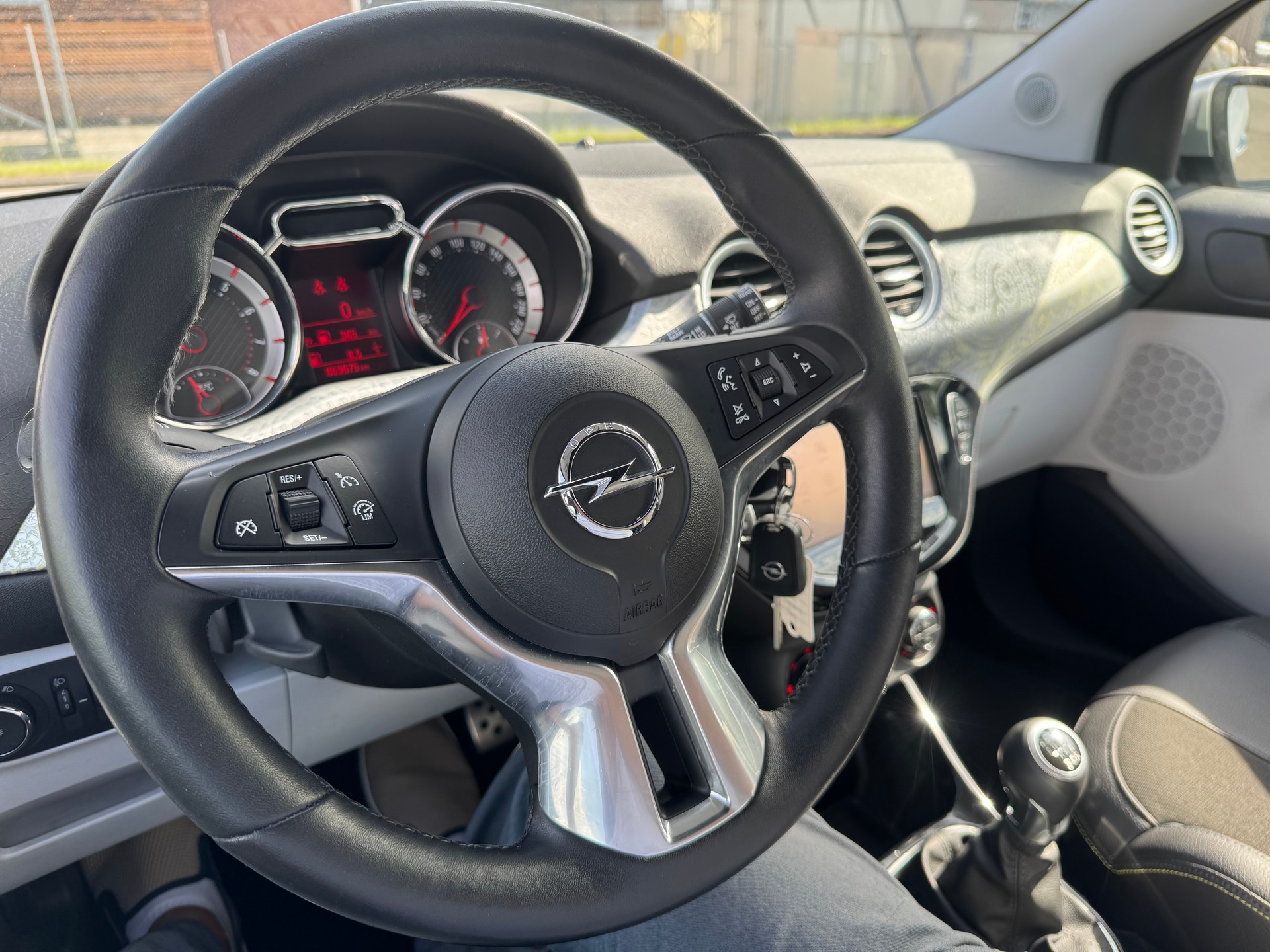 OPEL Adam 1.0 ecoFLEX Turbo ROCKS-image-15