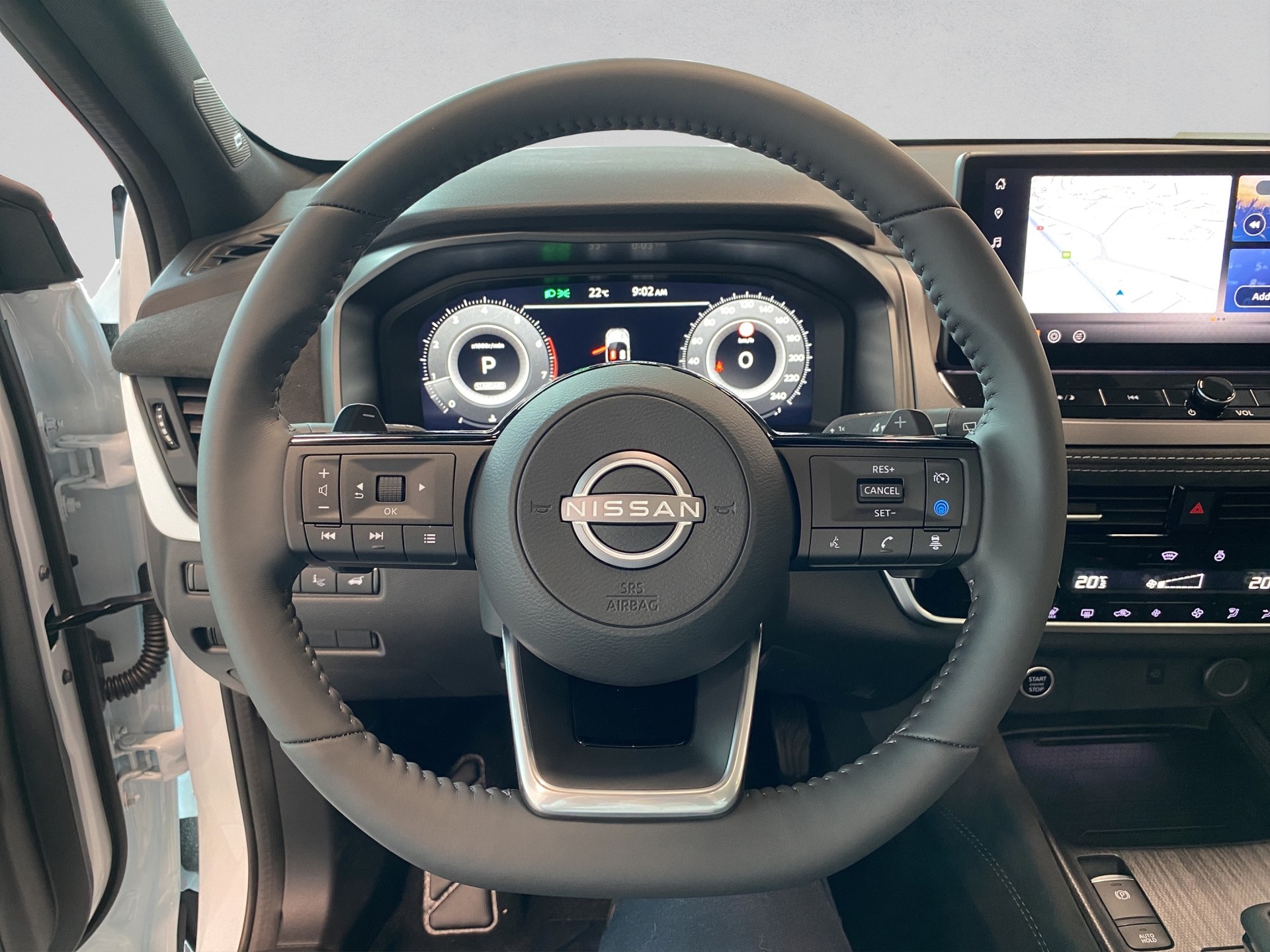 NISSAN Qashqai 1.3 DIG-T MHEV Tekna+ Xtronic 4x4-image-9