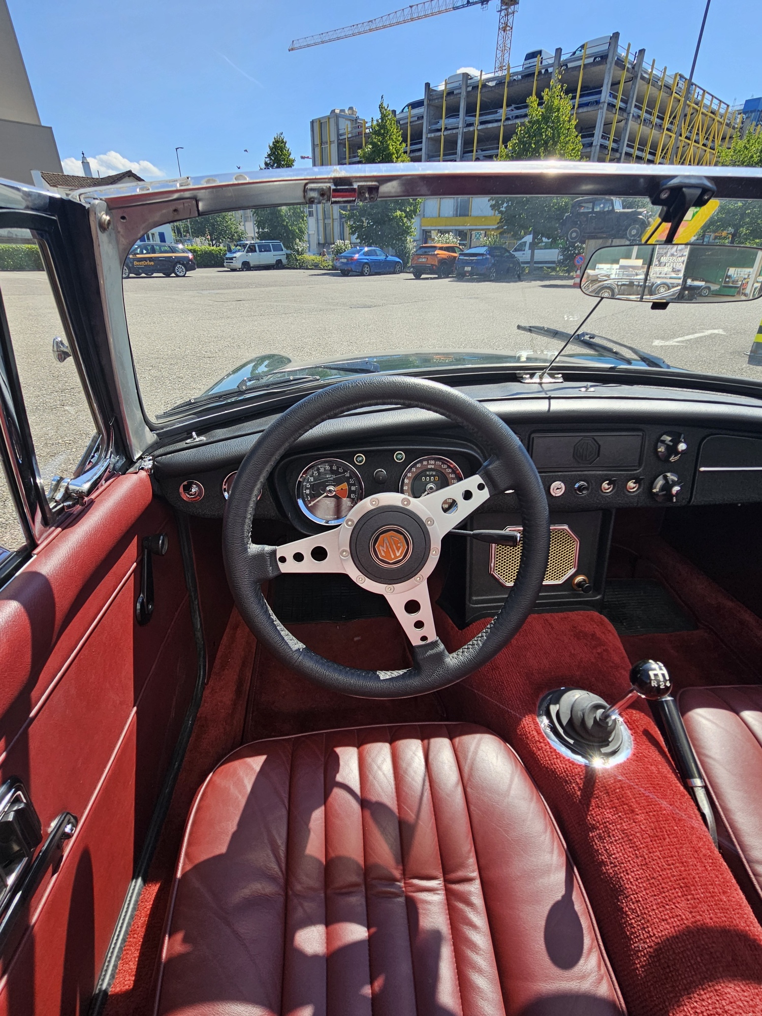 MG MGB-image-11