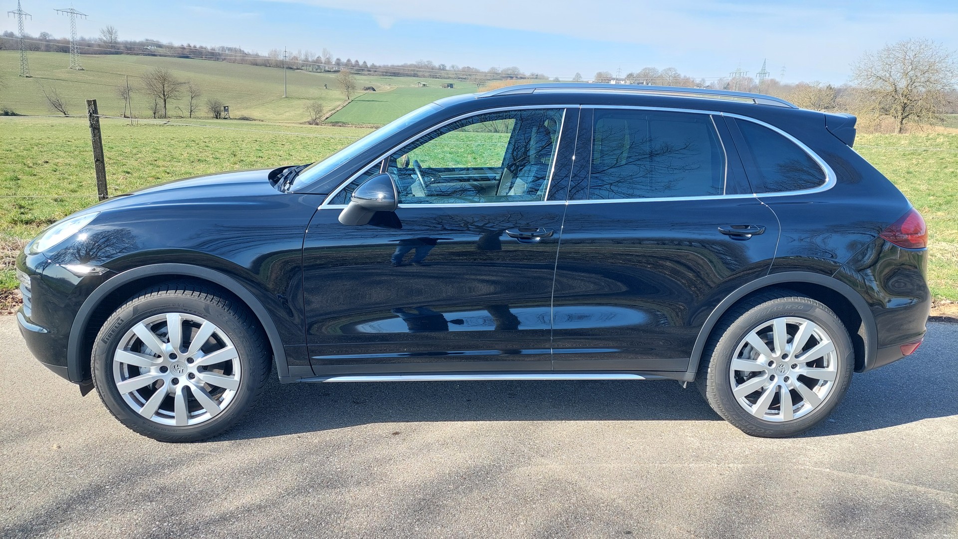 PORSCHE Cayenne S Diesel-image-1