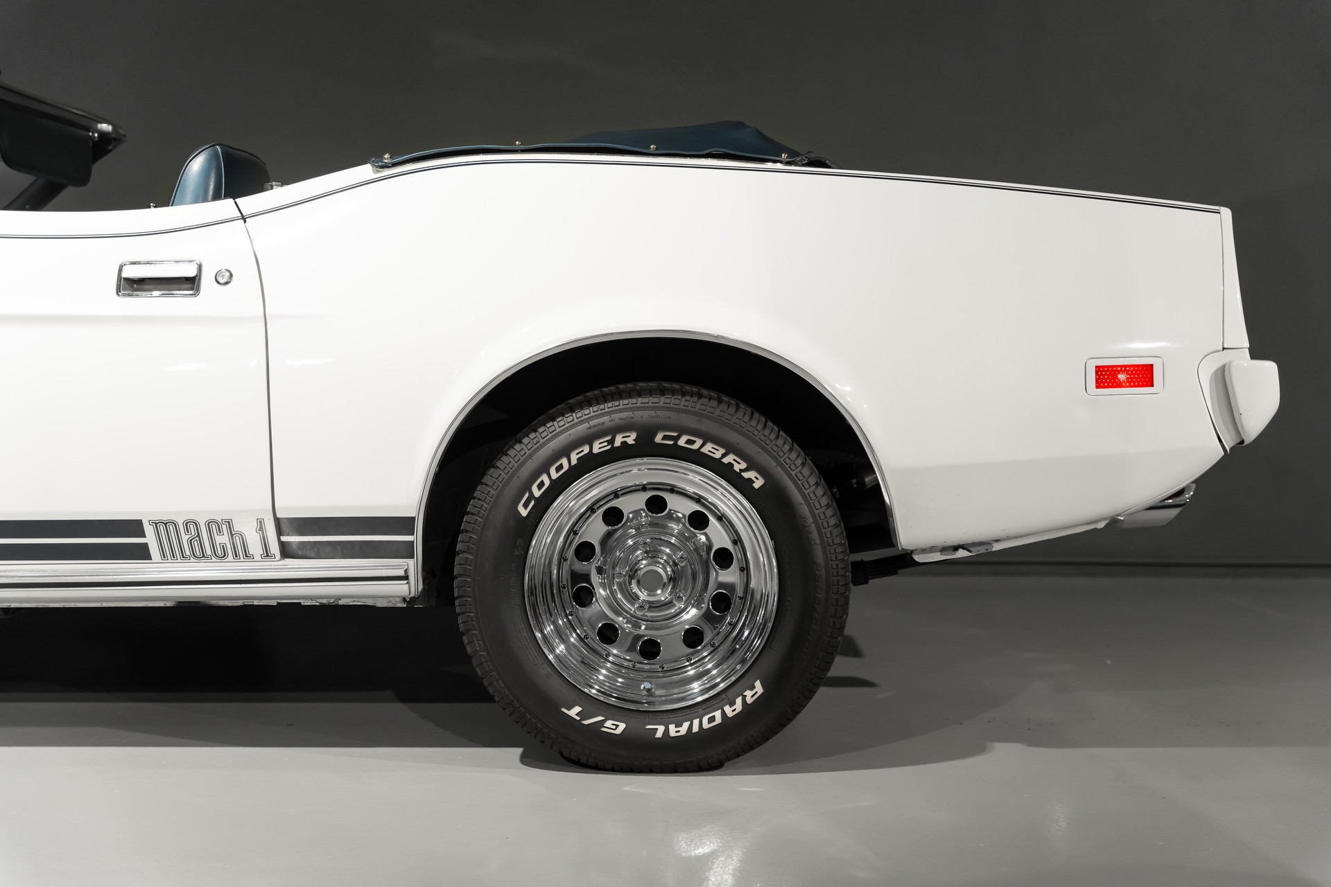 FORD MUSTANG-image-6