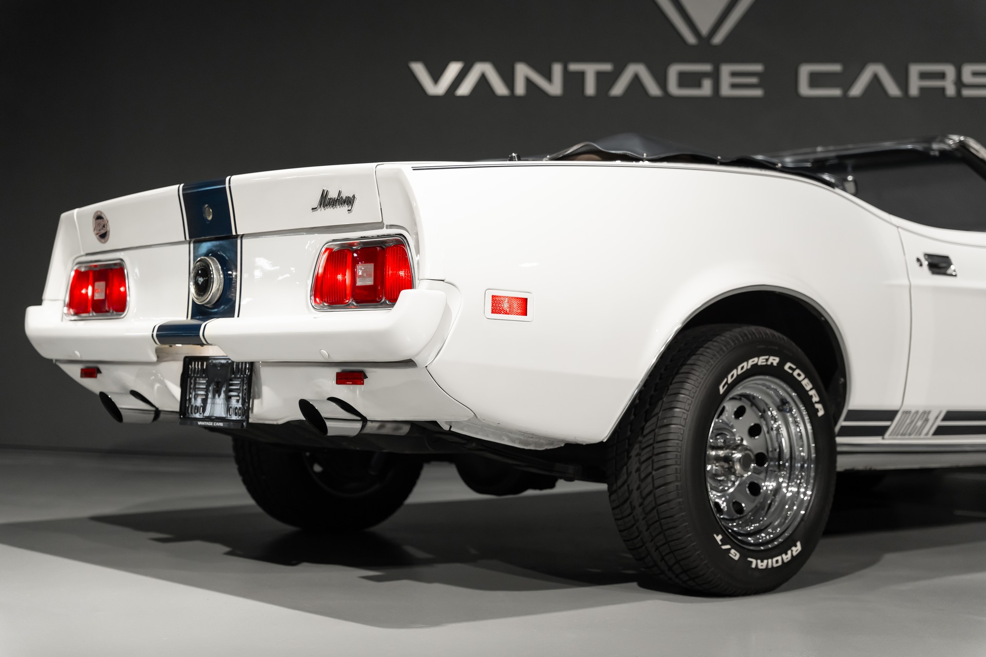 FORD MUSTANG-image-16
