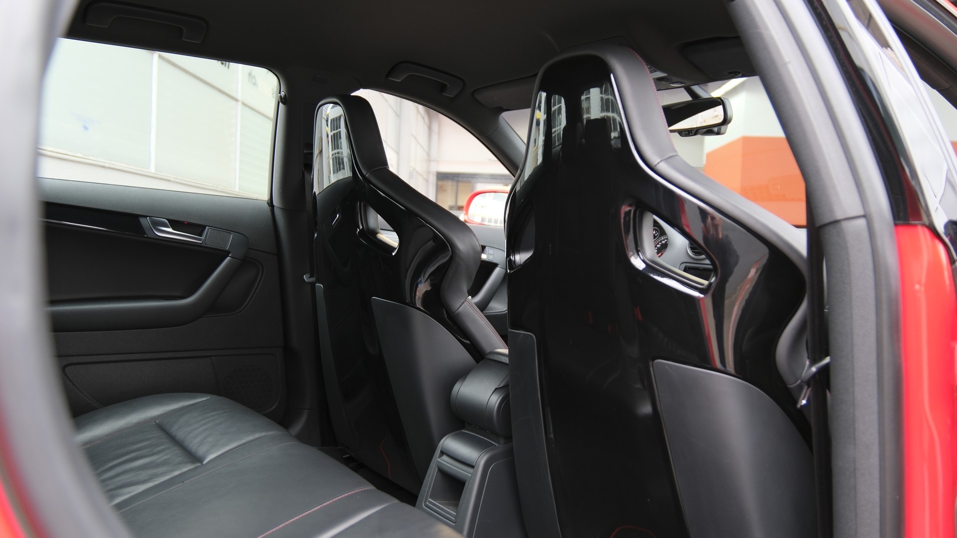 AUDI RS3 Sportback 2.5 TFSI quattro S-tronic-image-19