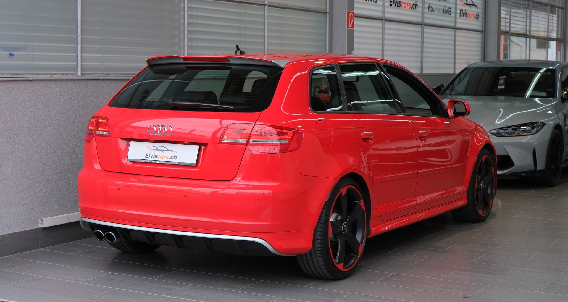 AUDI RS3 Sportback 2.5 TFSI quattro S-tronic-image-21