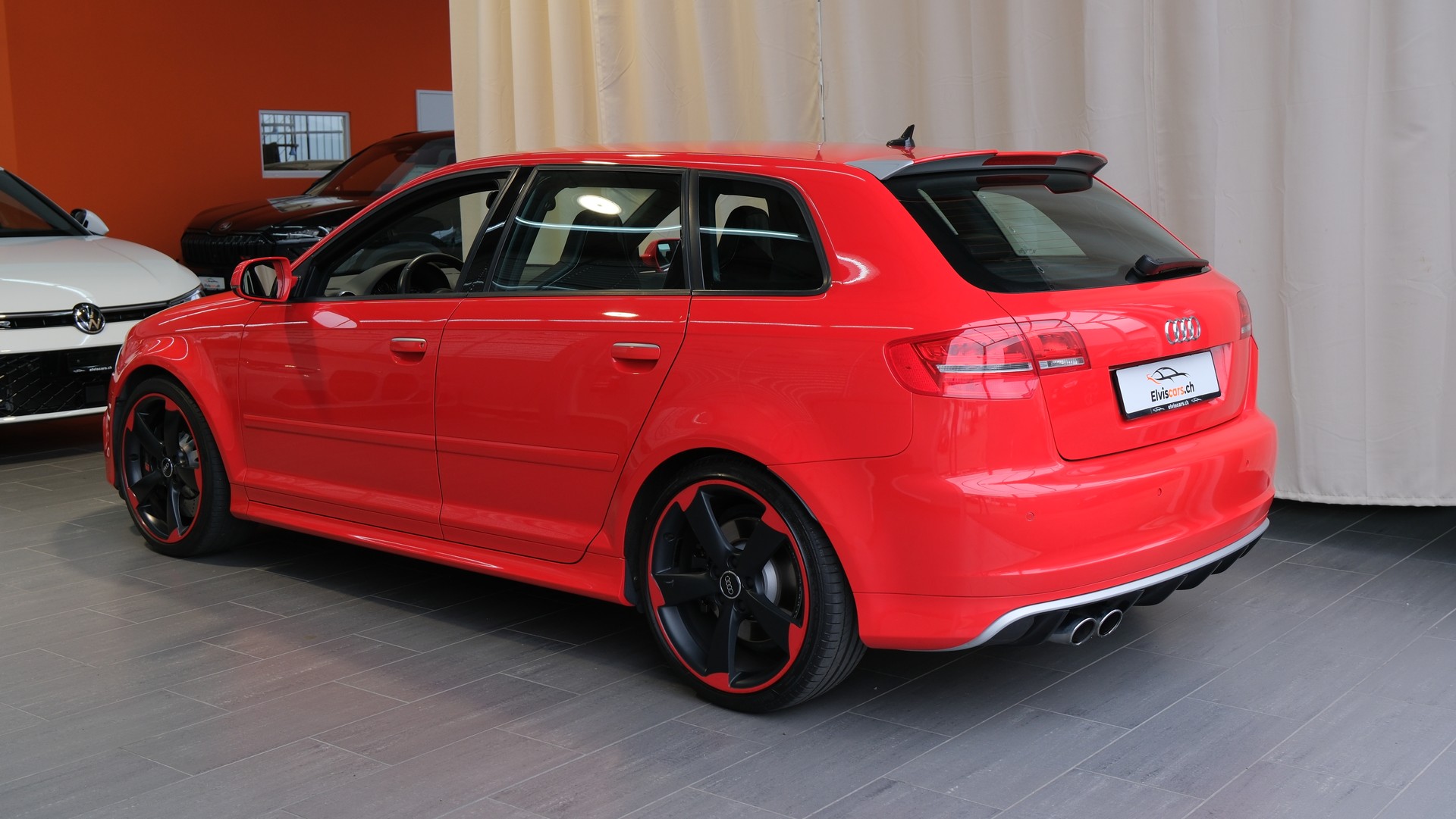 AUDI RS3 Sportback 2.5 TFSI quattro S-tronic-image-11