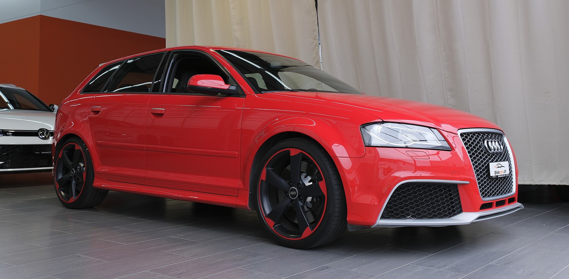 AUDI RS3 Sportback 2.5 TFSI quattro S-tronic-image-24