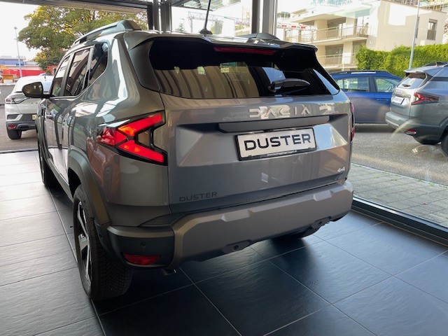 DACIA Duster TCe 130 48V Journey 4x4-image-2