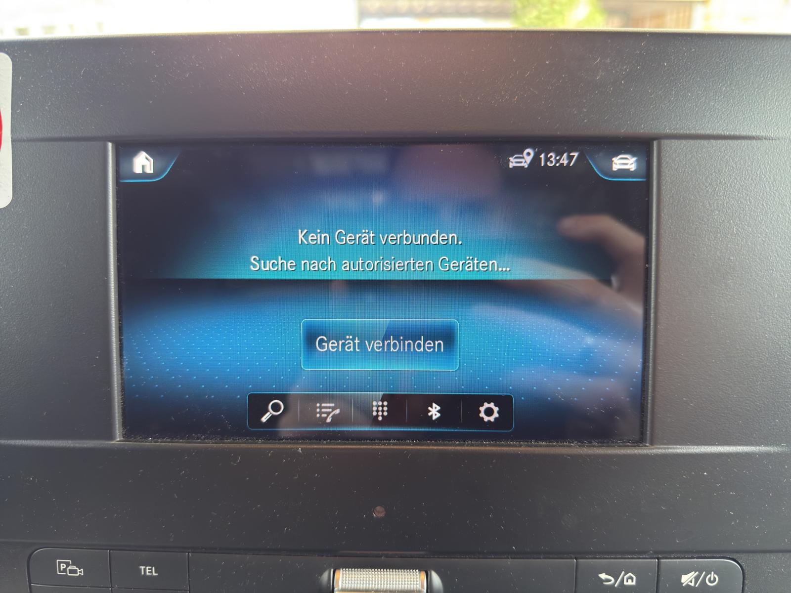 MERCEDES-BENZ Sprinter 314 CDI Standard 9G-TRONIC FWD-image-21