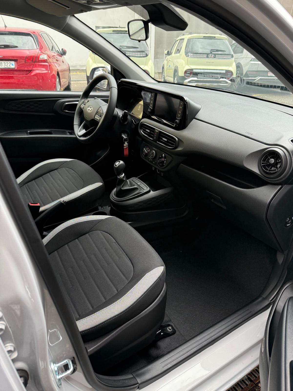 HYUNDAI i10 1.0 Origo-image-8