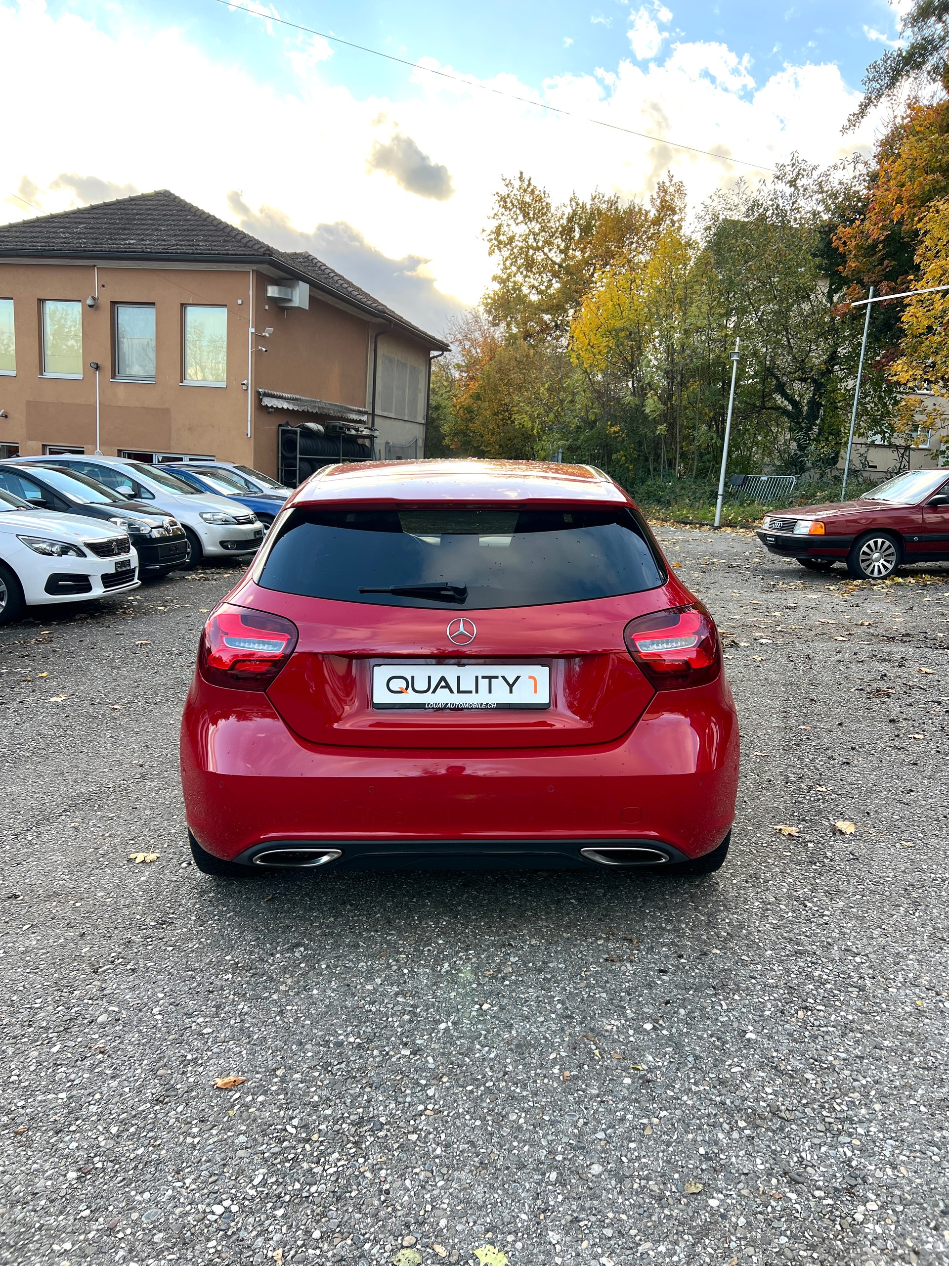 MERCEDES-BENZ A 200 Style 7G-DCT-image-10