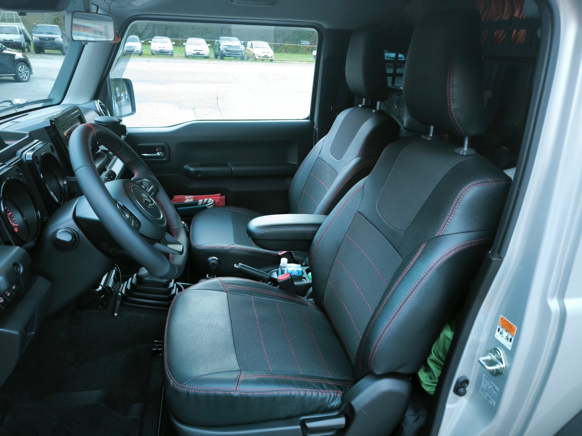 SUZUKI Jimny 1.5 Compact Top 4x4-image-6