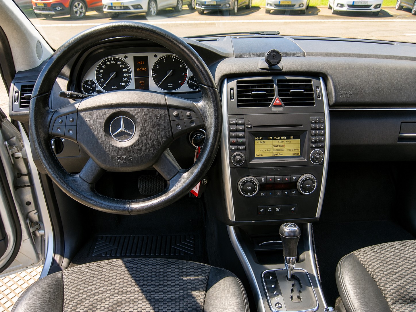 MERCEDES-BENZ B 180 (170) NGT BlueEfficiency Autotronic-image-7