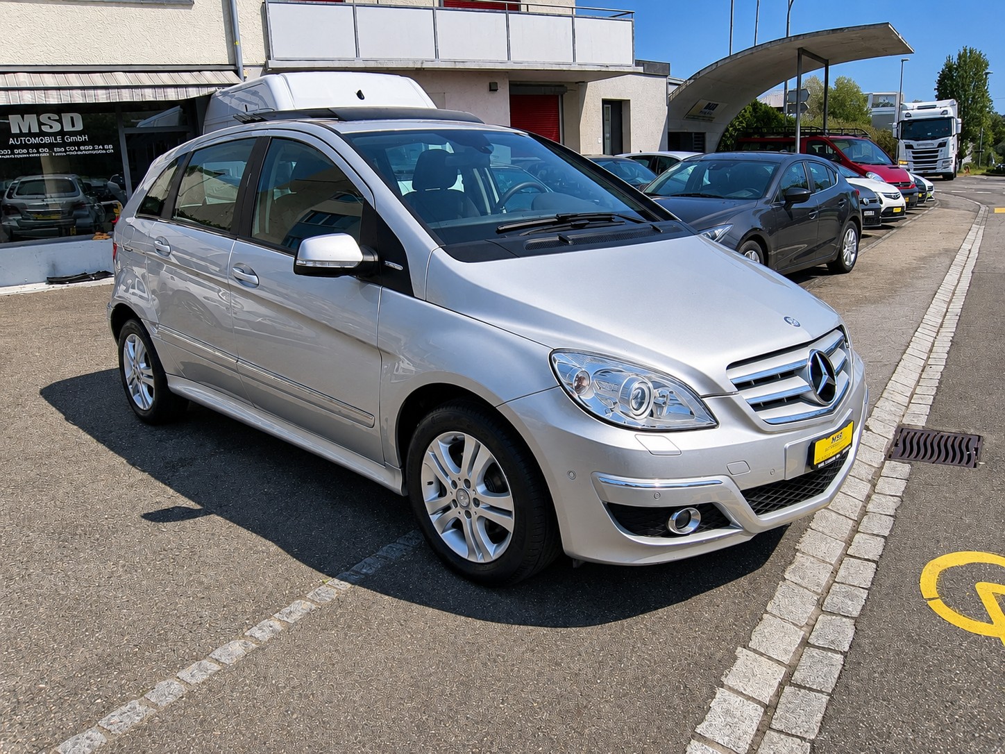 MERCEDES-BENZ B 180 (170) NGT BlueEfficiency Autotronic-image-1