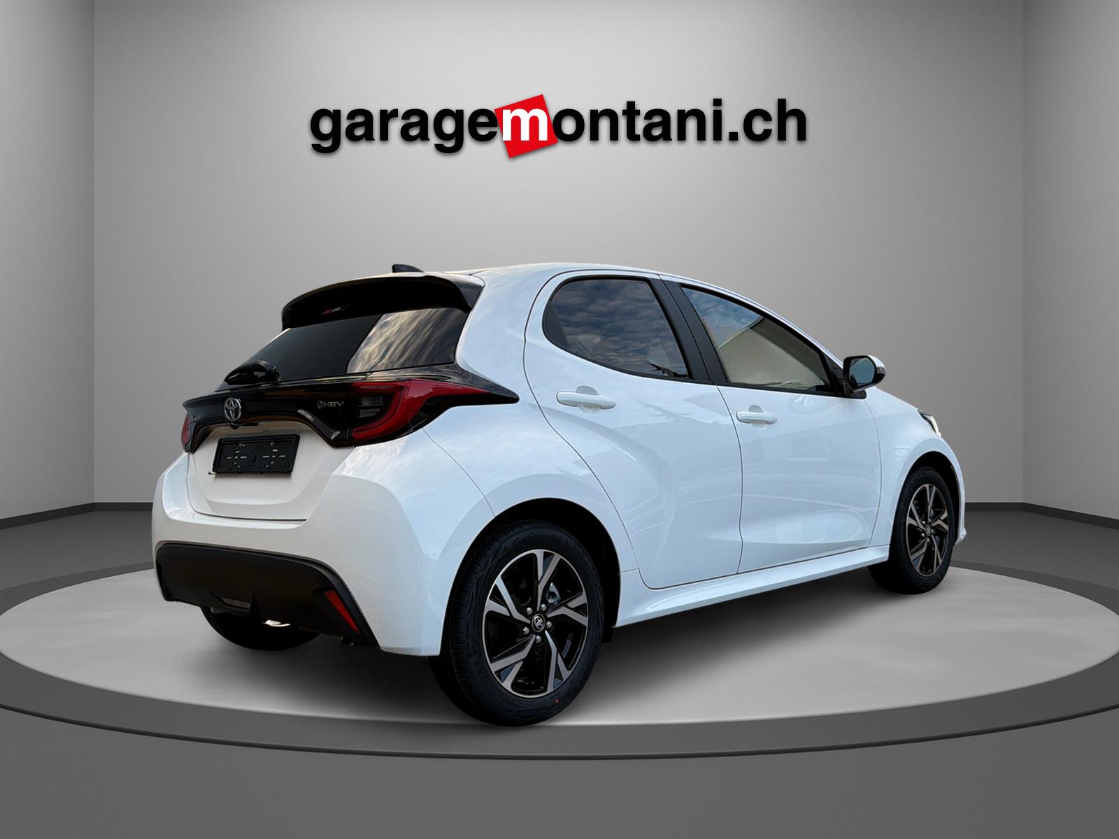 TOYOTA Yaris 1.5 VVT-i HSD Trend-image-2